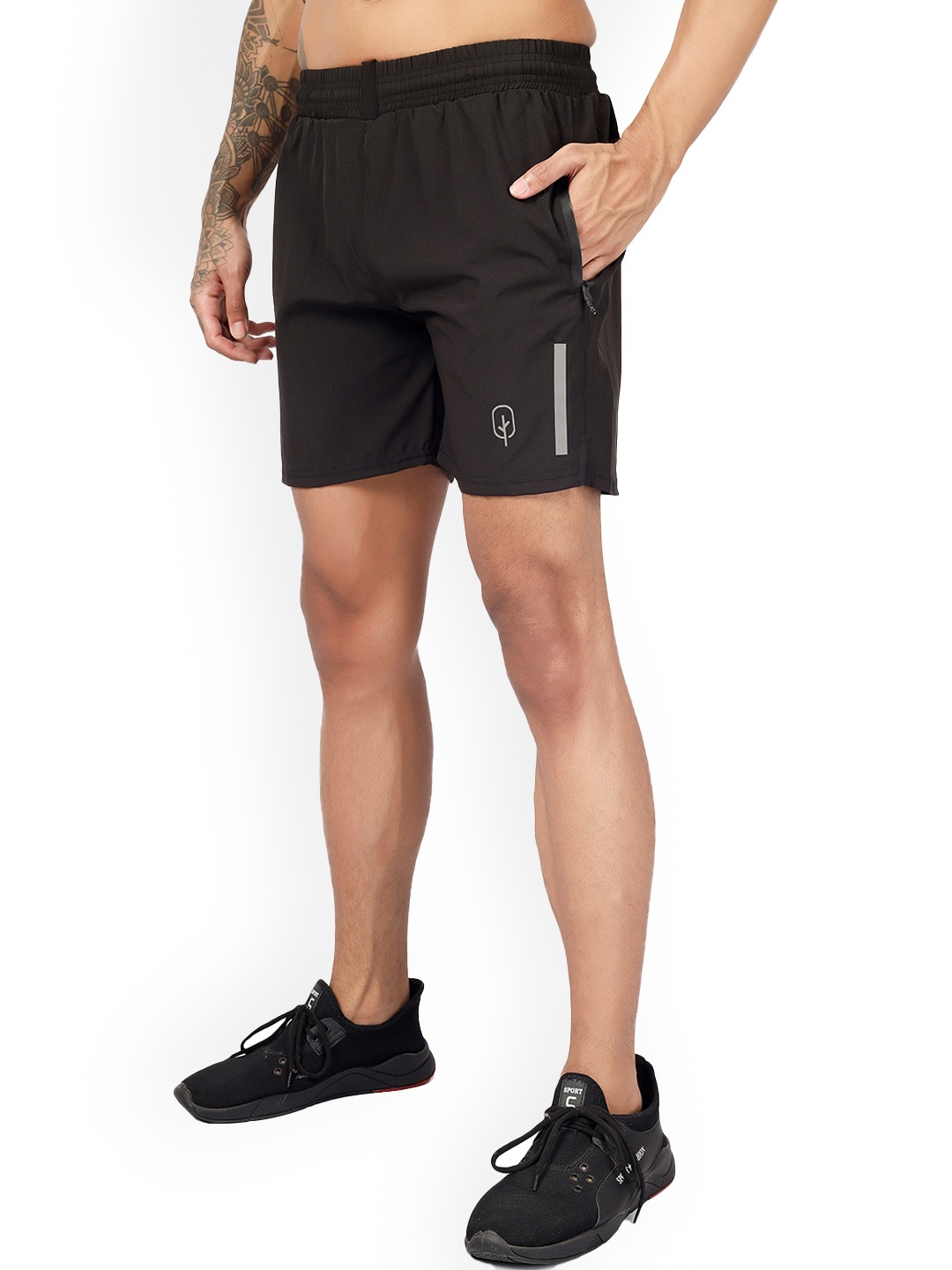 BLUEFICUS Men Low-Rise Sports Shorts, Black