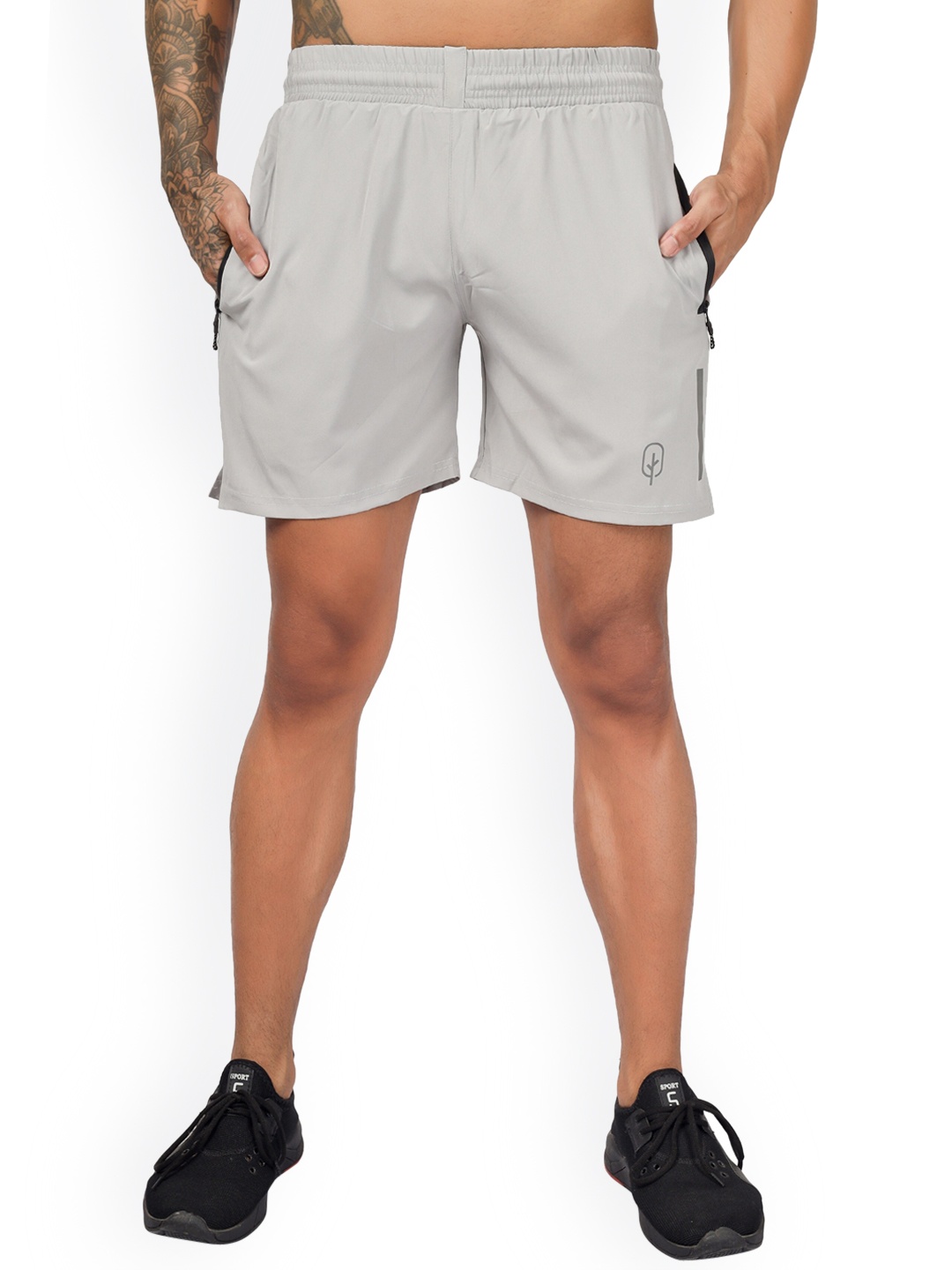 

BLUEFICUS Men Low-Rise Sports Shorts, Grey