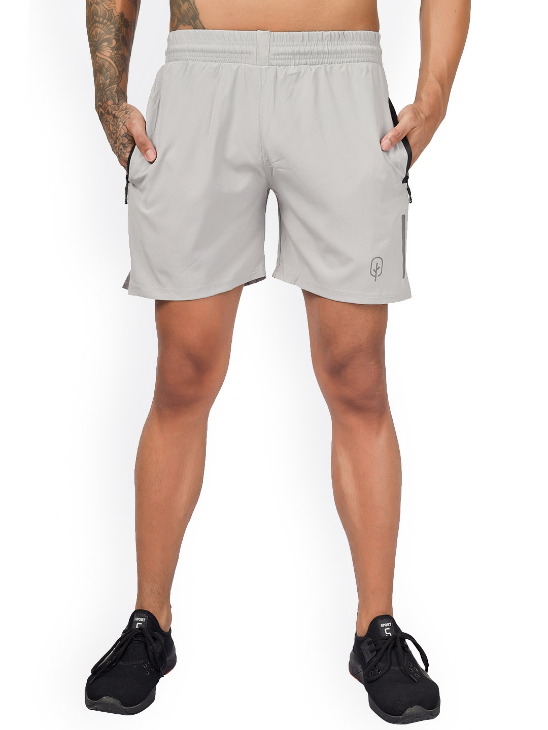

BLUEFICUS Men Low-Rise Sports Shorts, Grey