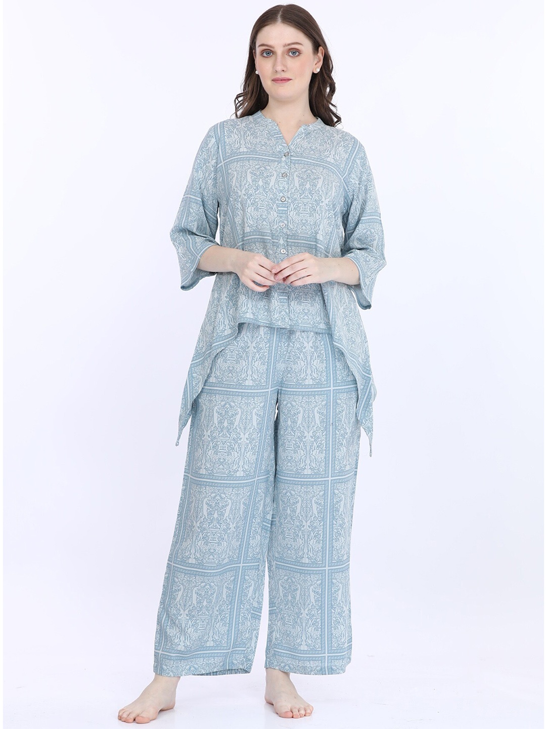 

MAYSIXTY Ethnic Motifs Printed Mandarin Collar Night suit, Grey
