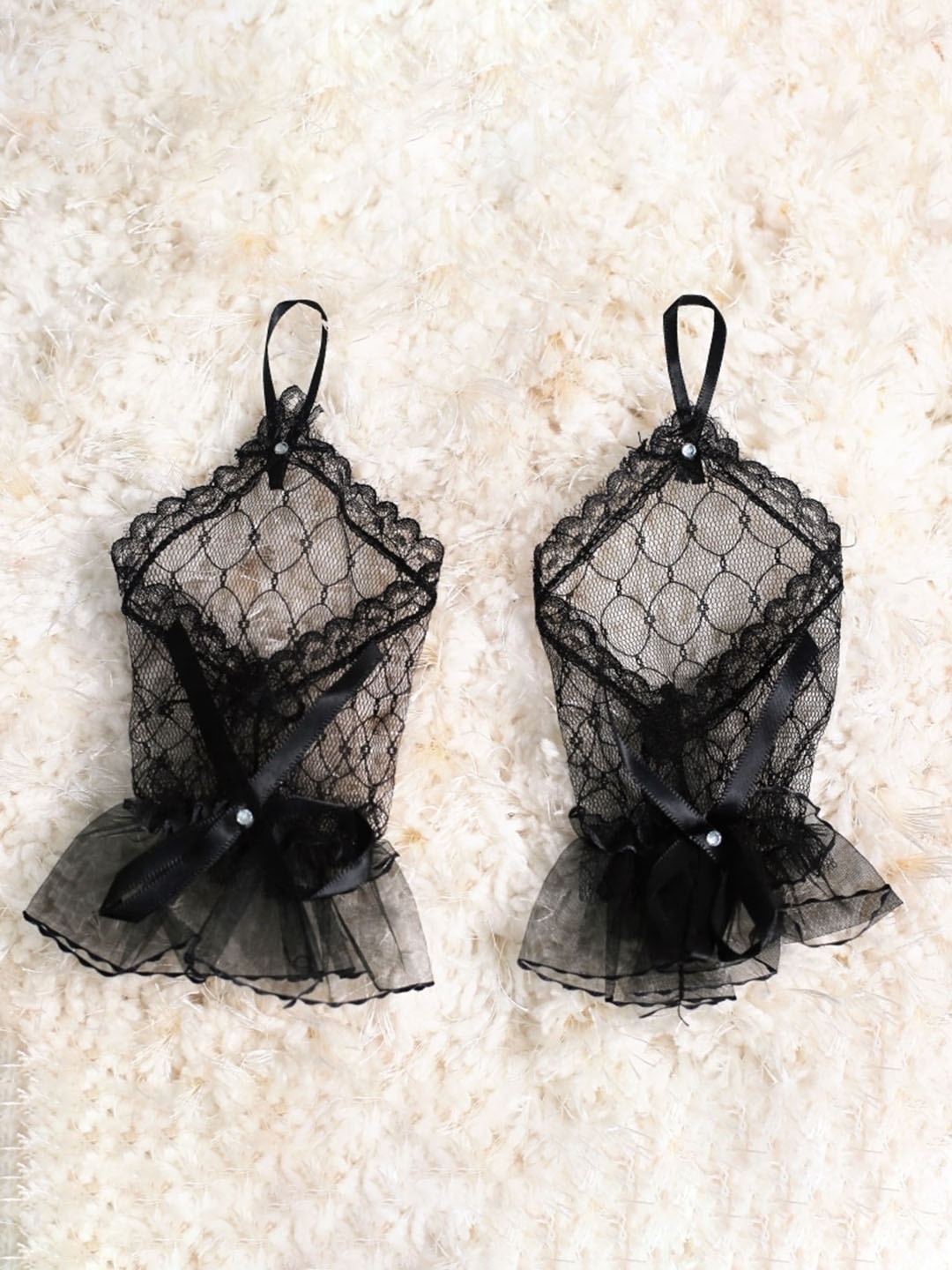 

TIPY TIPY TAP Girls Lace Fingerless Mesh Gloves, Black