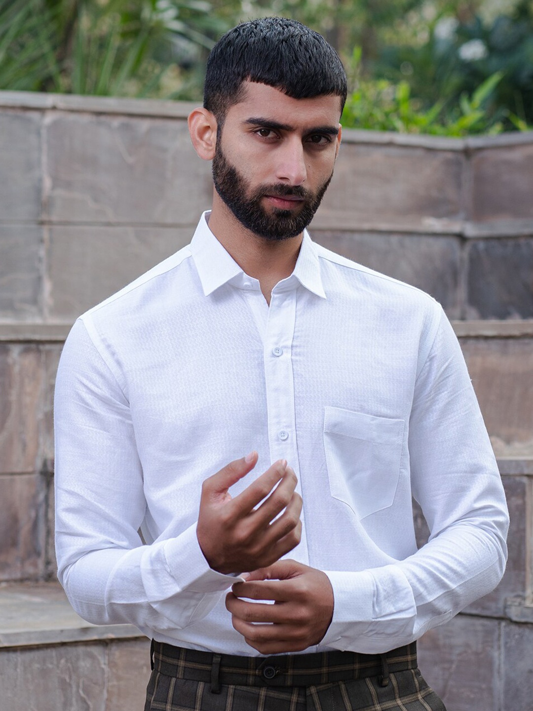 

Tistabene New Textured Self Design Cotton Casual Shirt, White