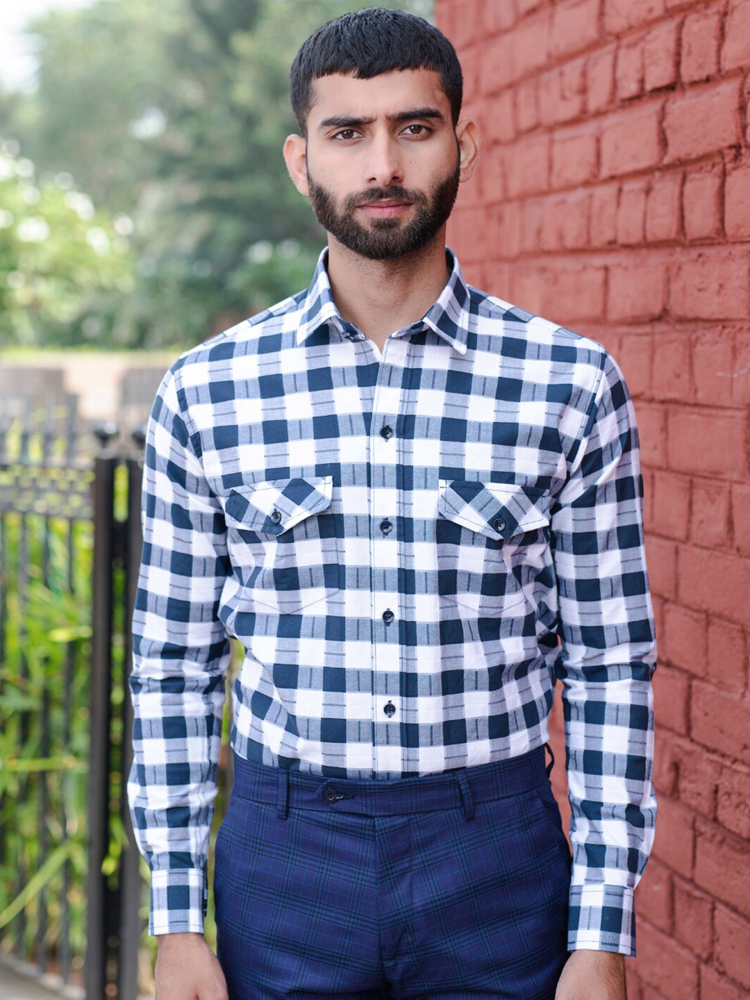 

Tistabene New Checked Cotton Casual Shirt, Navy blue