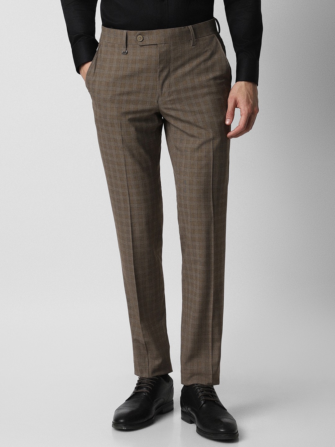 

Van Heusen Men Checked Slim Fit Mid-Rise Trousers, Brown