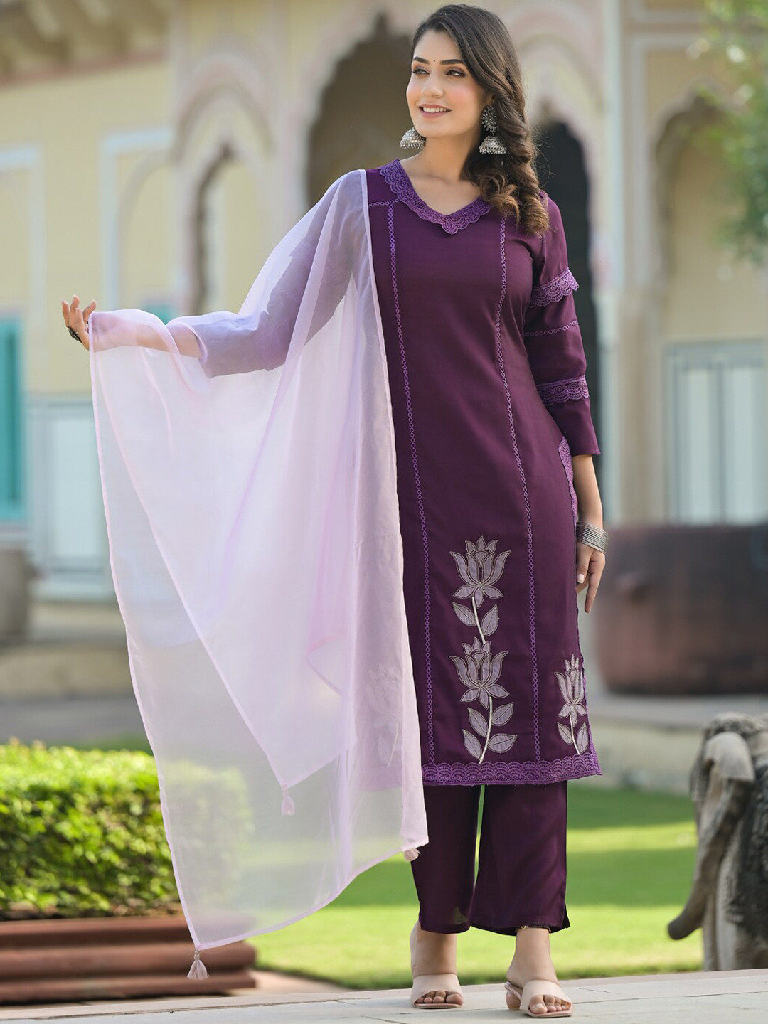 

Readiprint Fashions Floral Embroidered Pure Silk Straight Kurta & Trousers With Dupatta, Violet