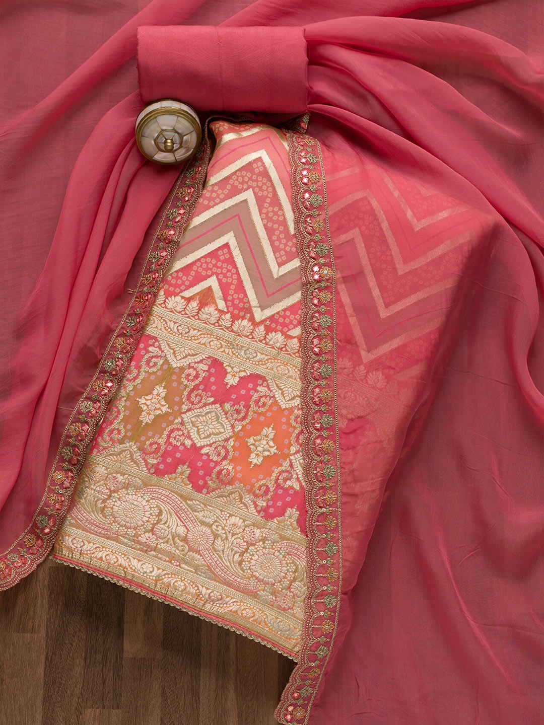 Koskii Chevron Printed Zari Unstitched Dress Material, Pink