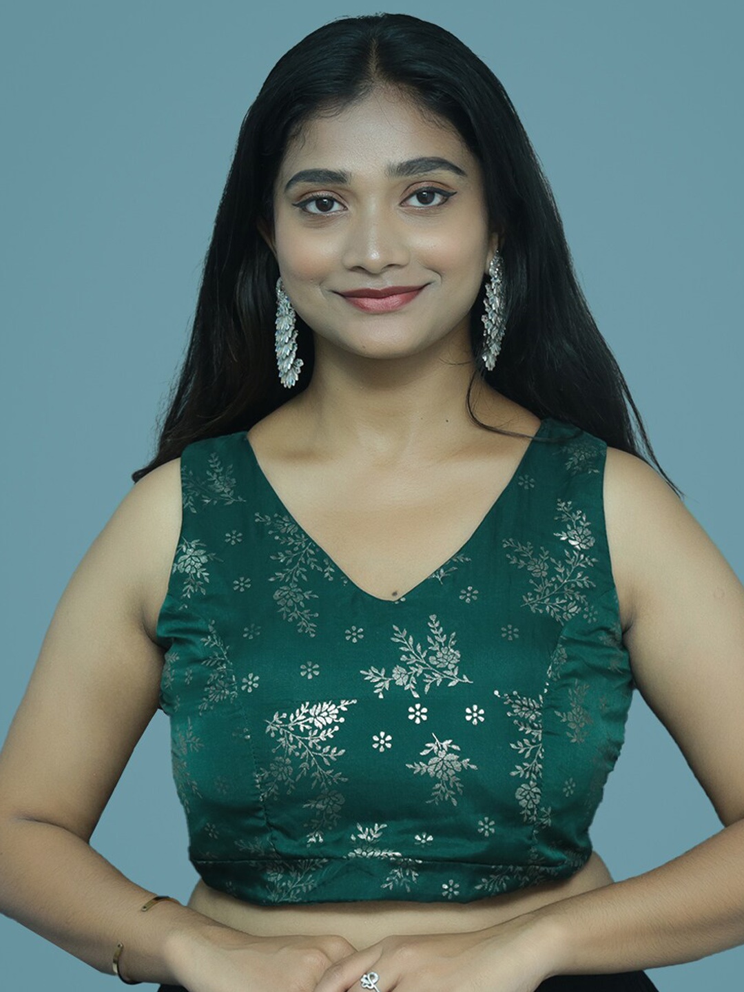 

PUSHKARA Printed V-Neck Pure Cotton Saree Blouse, Green