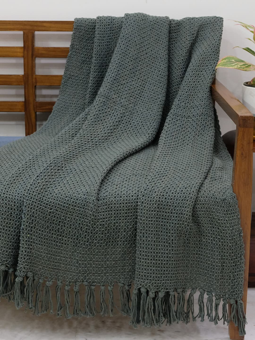 

DESIGN GAATHA Green Self Designed Cotton Throws