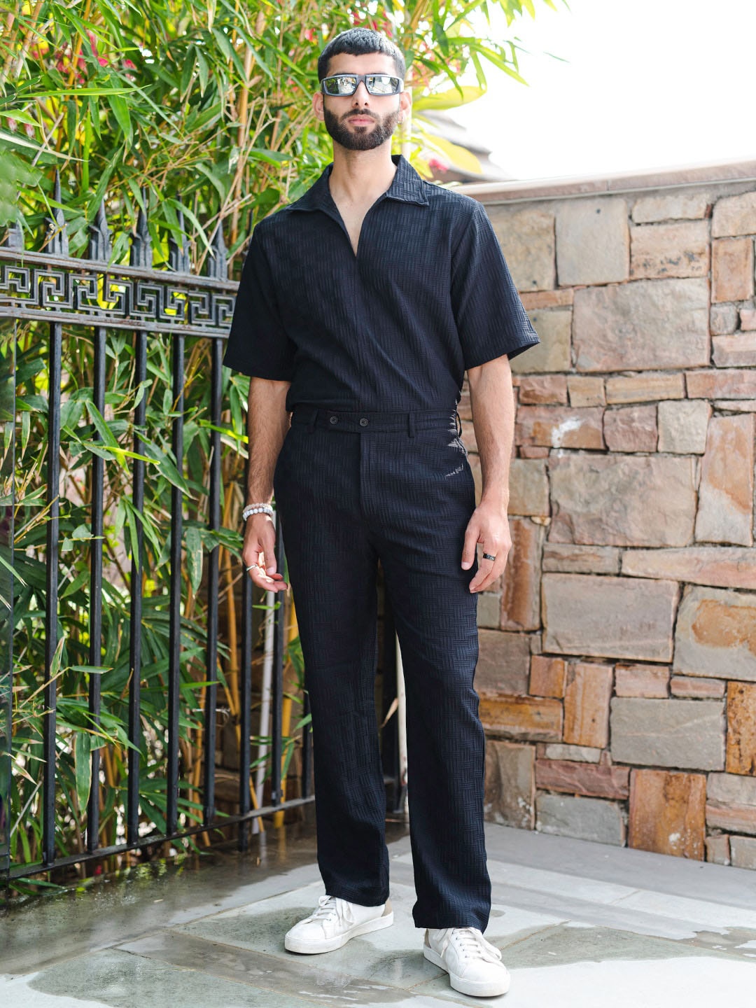 

Tistabene Textured Shirt With Trousers, Black