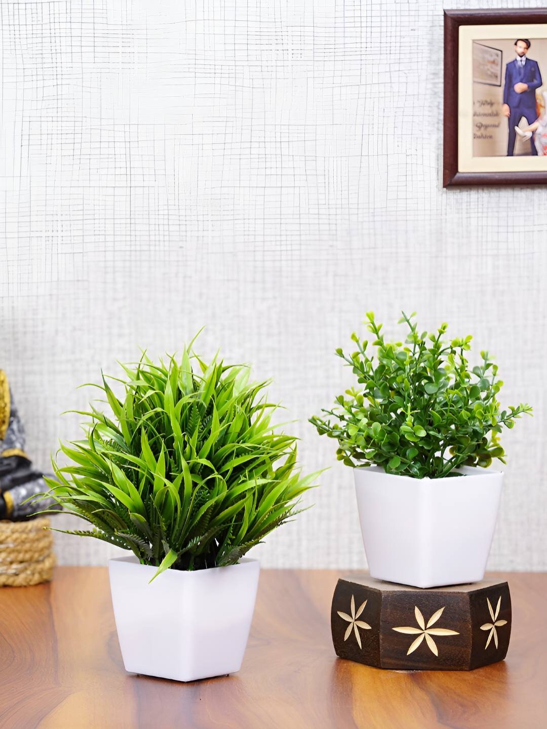 

Dekorly Green 2 Pieces Eucalyptus Artificial Plant With Pot