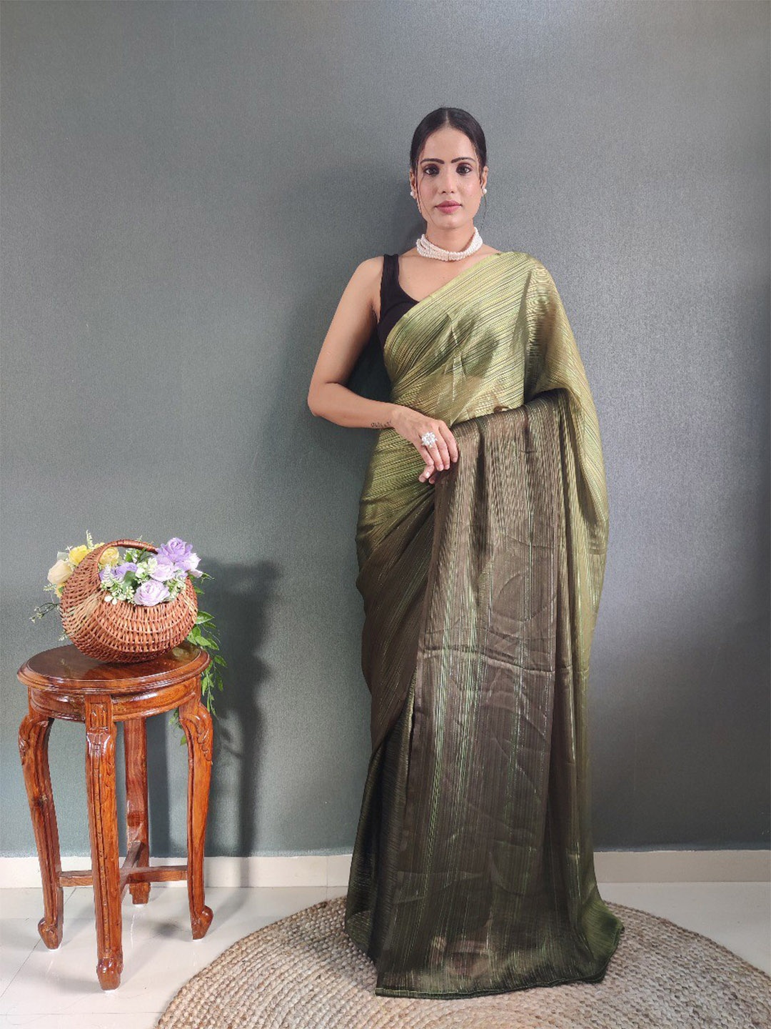 

VEERAX Multicoloured Pure Georgette Ready to Wear Saree, Green