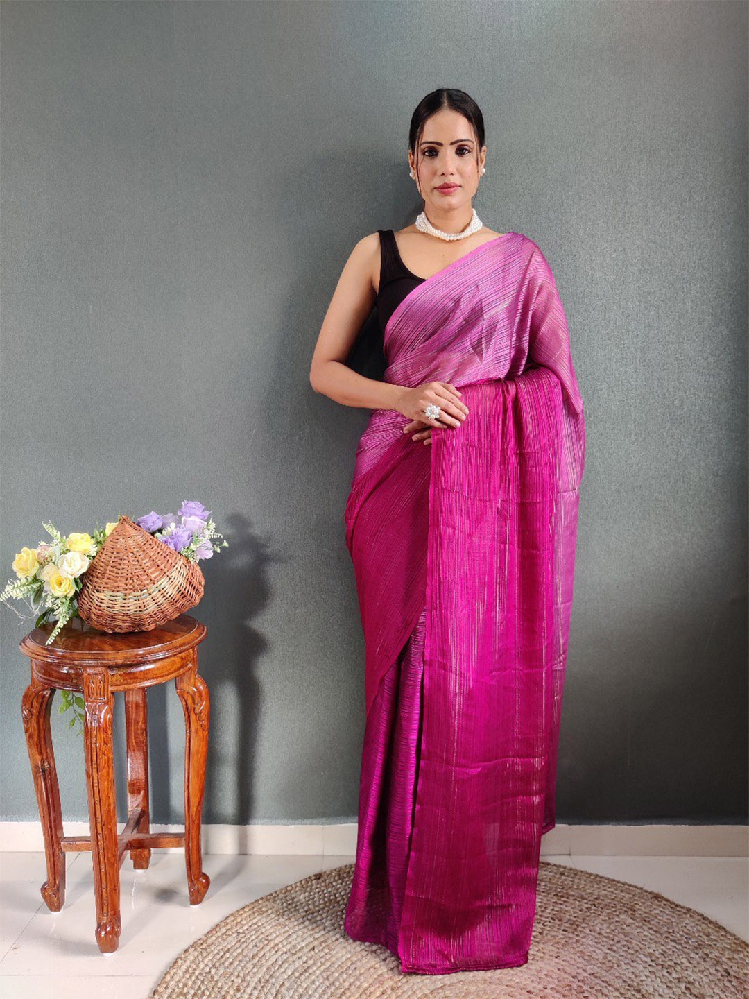 

VEERAX Multicoloured Pure Georgette Ready to Wear Saree, Fuchsia
