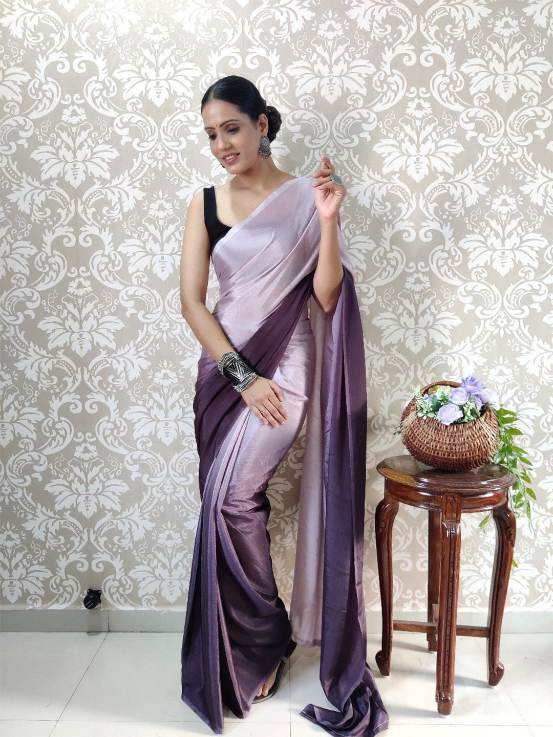 

VEERAX Multicoloured Pure Georgette Ready to Wear Saree, Lavender