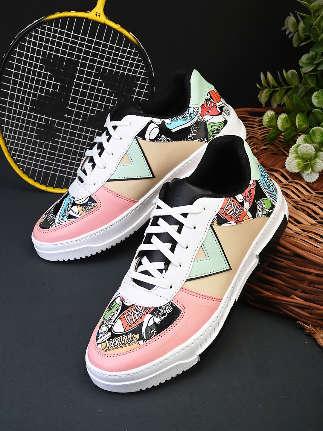 

The Roadster Lifestyle Co. Men Pink & White Printed Lightweight Sneakers