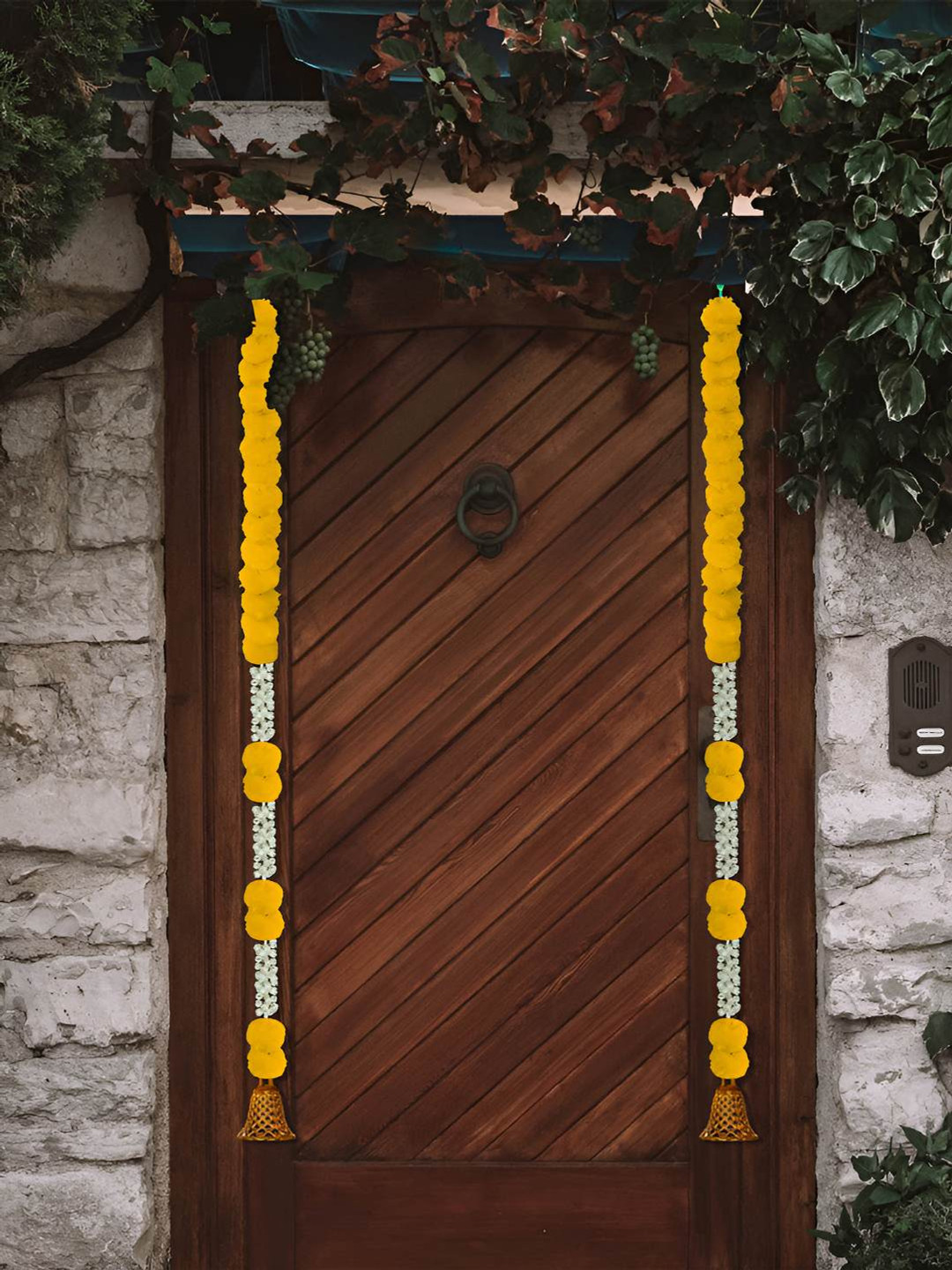 

iHandikart Yellow White 5 Pieces Hanging Marigold With Jasmine Artificial Flower