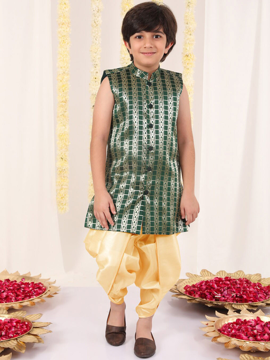 

JBN Creation Boys Ethic Motifs Woven Design Jacquard Straight Kurta With Dhoti Pant, Green