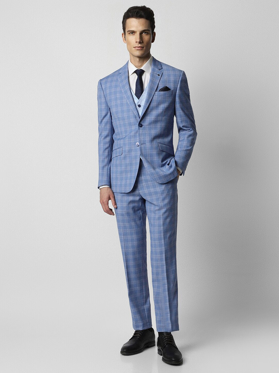 

Van Heusen Checked Single-Breasted Slim-Fit Three-Piece Formal Suit, Blue