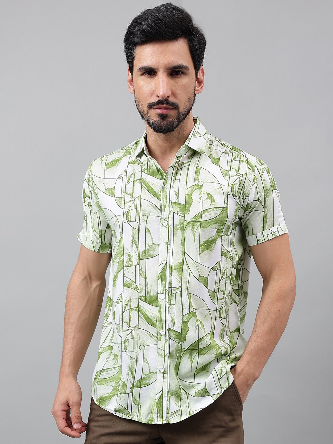 

Voroxy Abstract Printed Casual Shirt, Olive