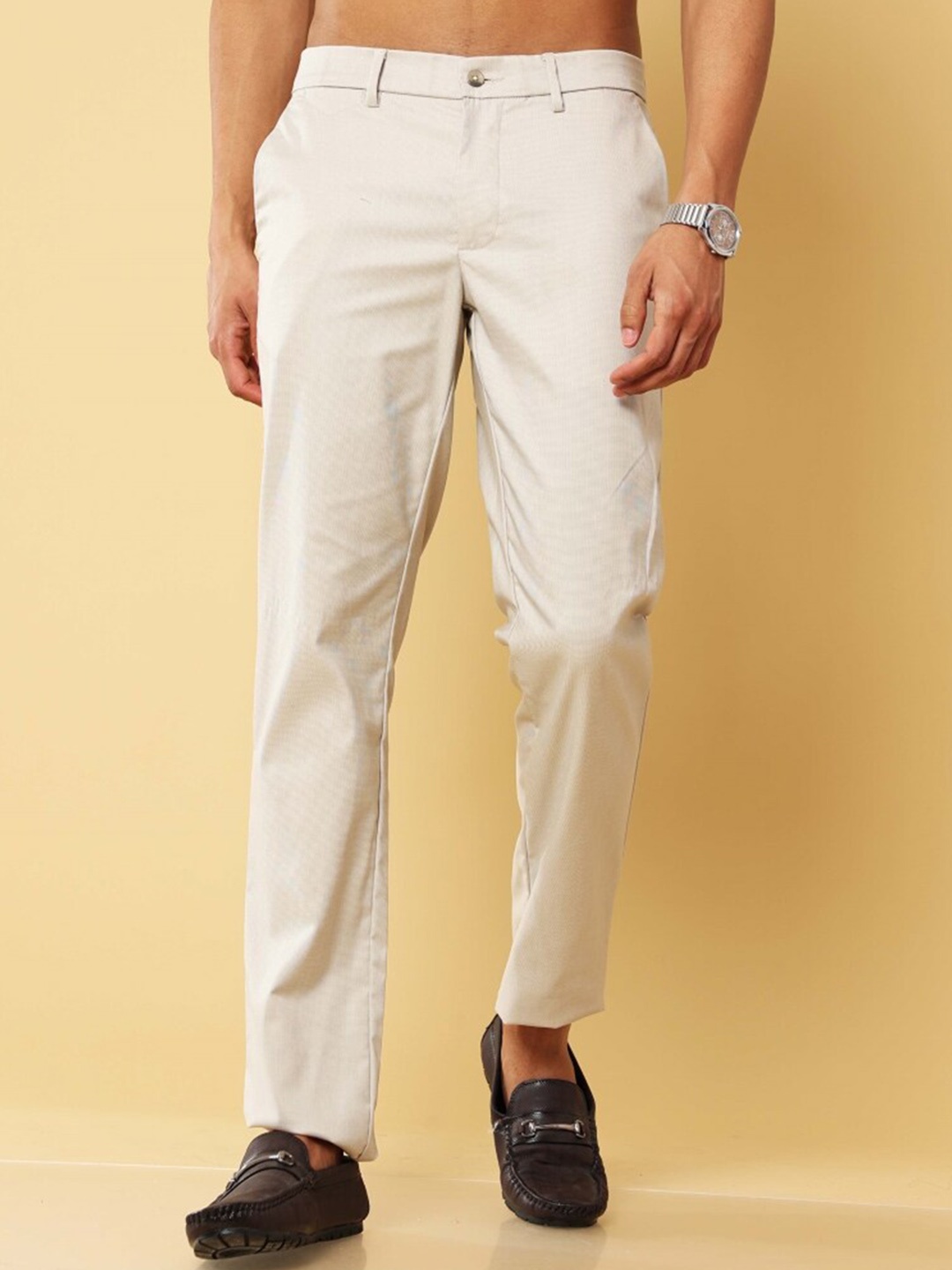 Melvin Jones Men Comfort Mid-Rise Trousers, Beige