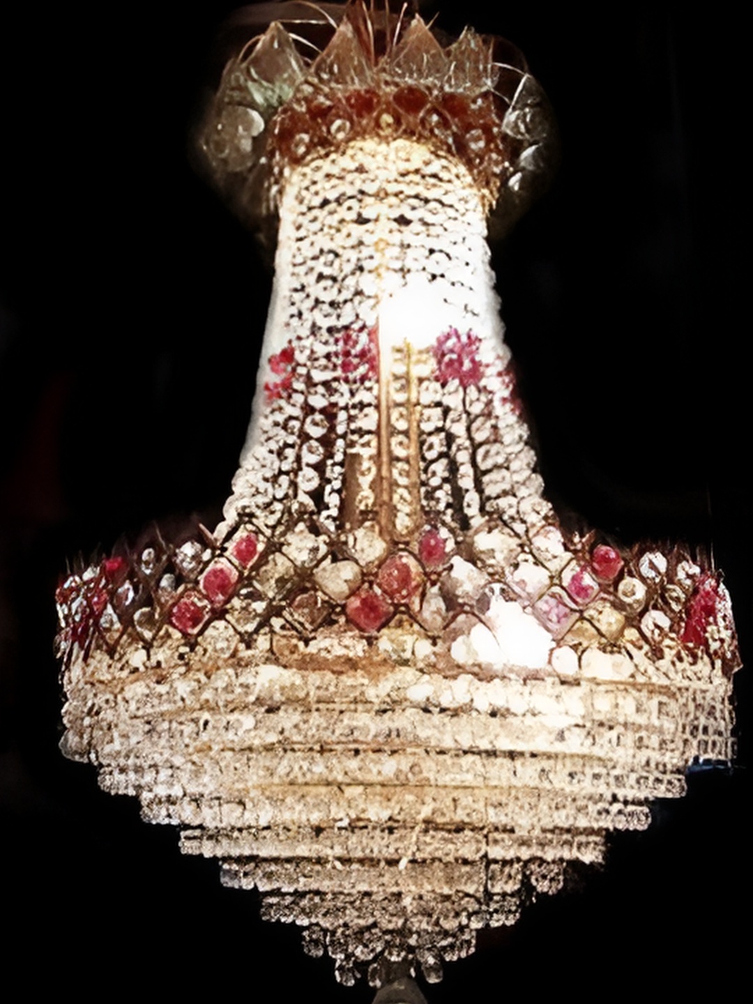 

SHRI MAHAL ANTIQUES Gold Toned Jhumar Ceiling Lamp