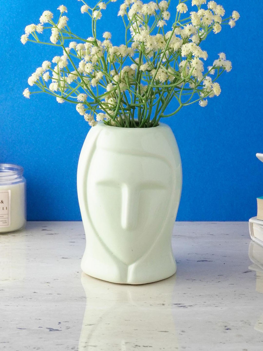 

The Decor Mart White Face Shape Ceramic Flower Vases