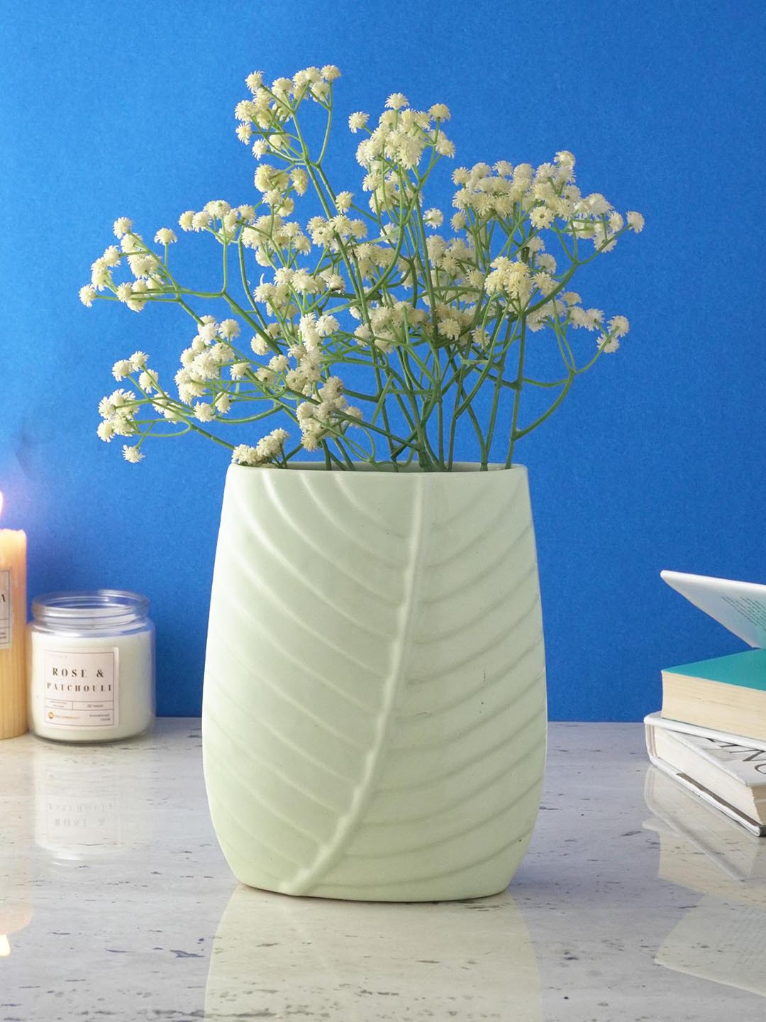 

The Decor Mart White Leaf Imprint Ceramic Flower Vases