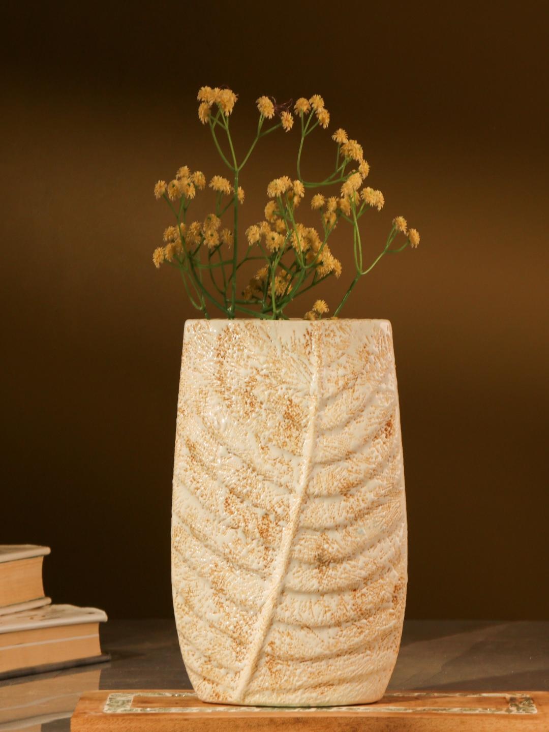 

The Decor Mart Pink Swatched Leaf Imprint Ceramic Vases