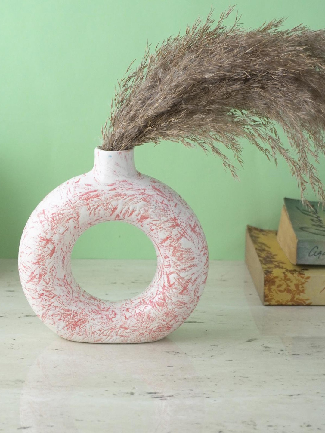 

The Decor Mart Pink Swatched Donut Ceramic Vase
