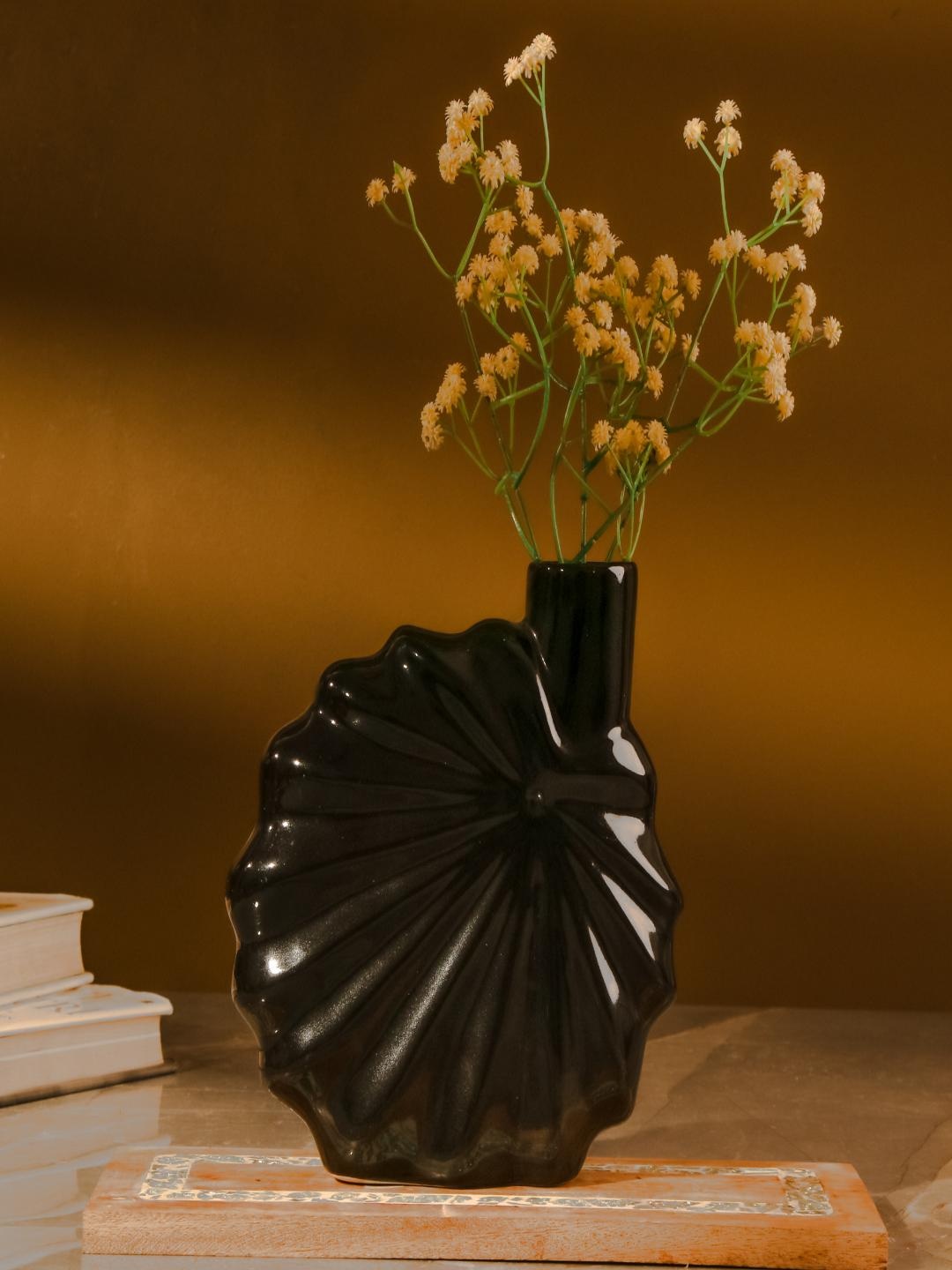 

The Decor Mart Black Textured Cylindrical Flower Ceramic Vase