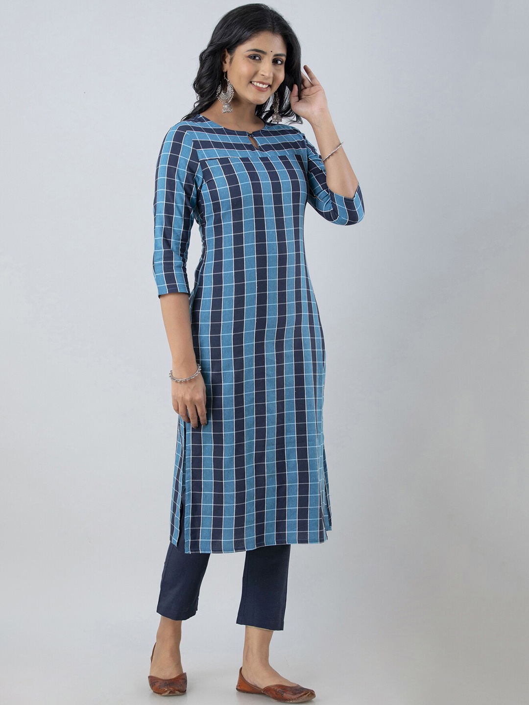 

BAESD Checked Straight Kurta, Blue