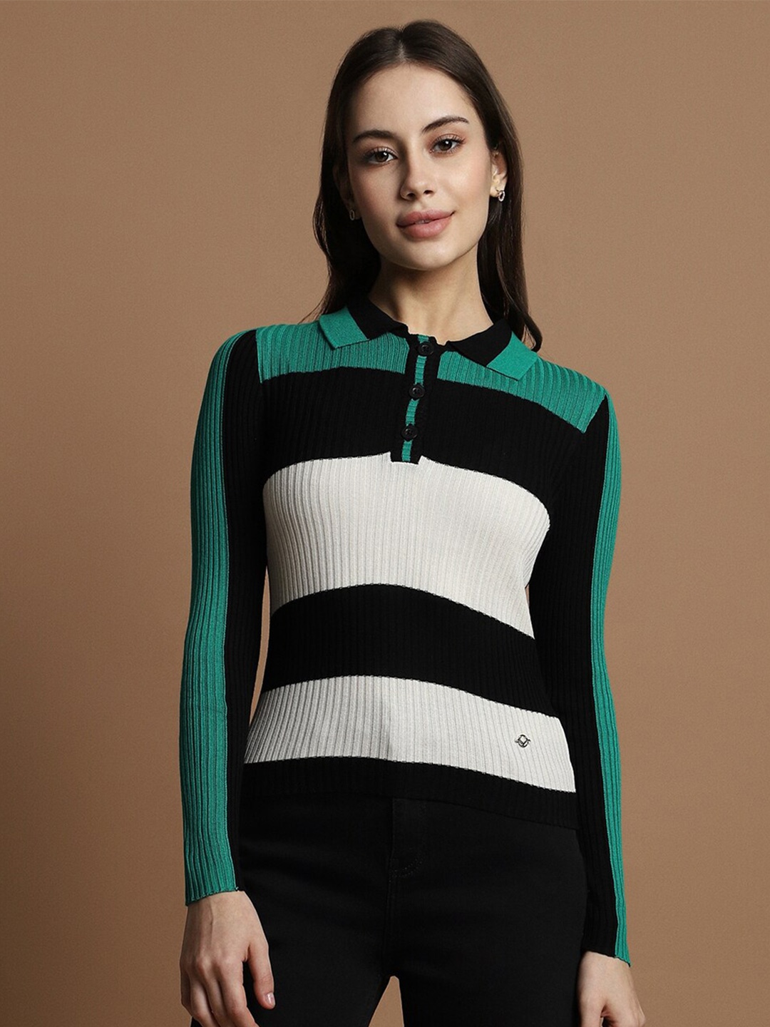 

Allen Solly Woman Colourblocked Shirt Collar Long Sleeves Regular Top, Green