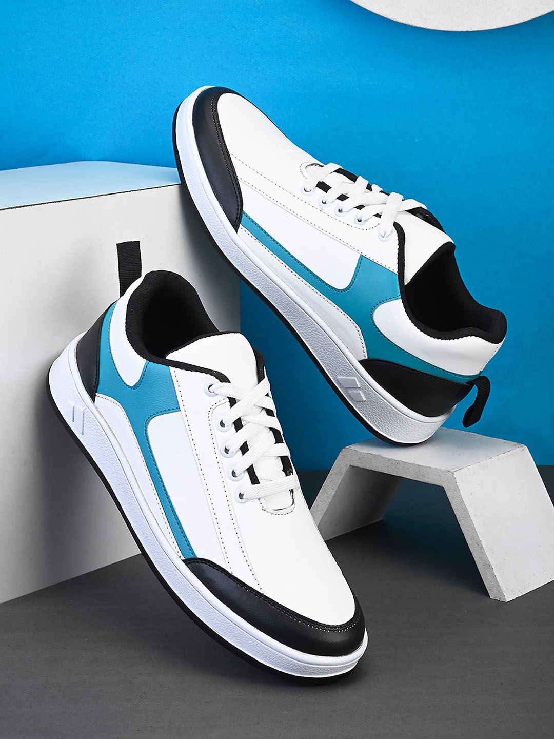 

Mast & Harbour Men White & Blue Colourblocked Antibacterial Sneakers