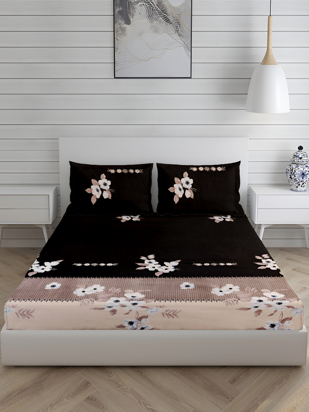 

HOMECRUST Black Cotton 200 TC Queen Fitted Bedsheet with 2 Pillow Covers