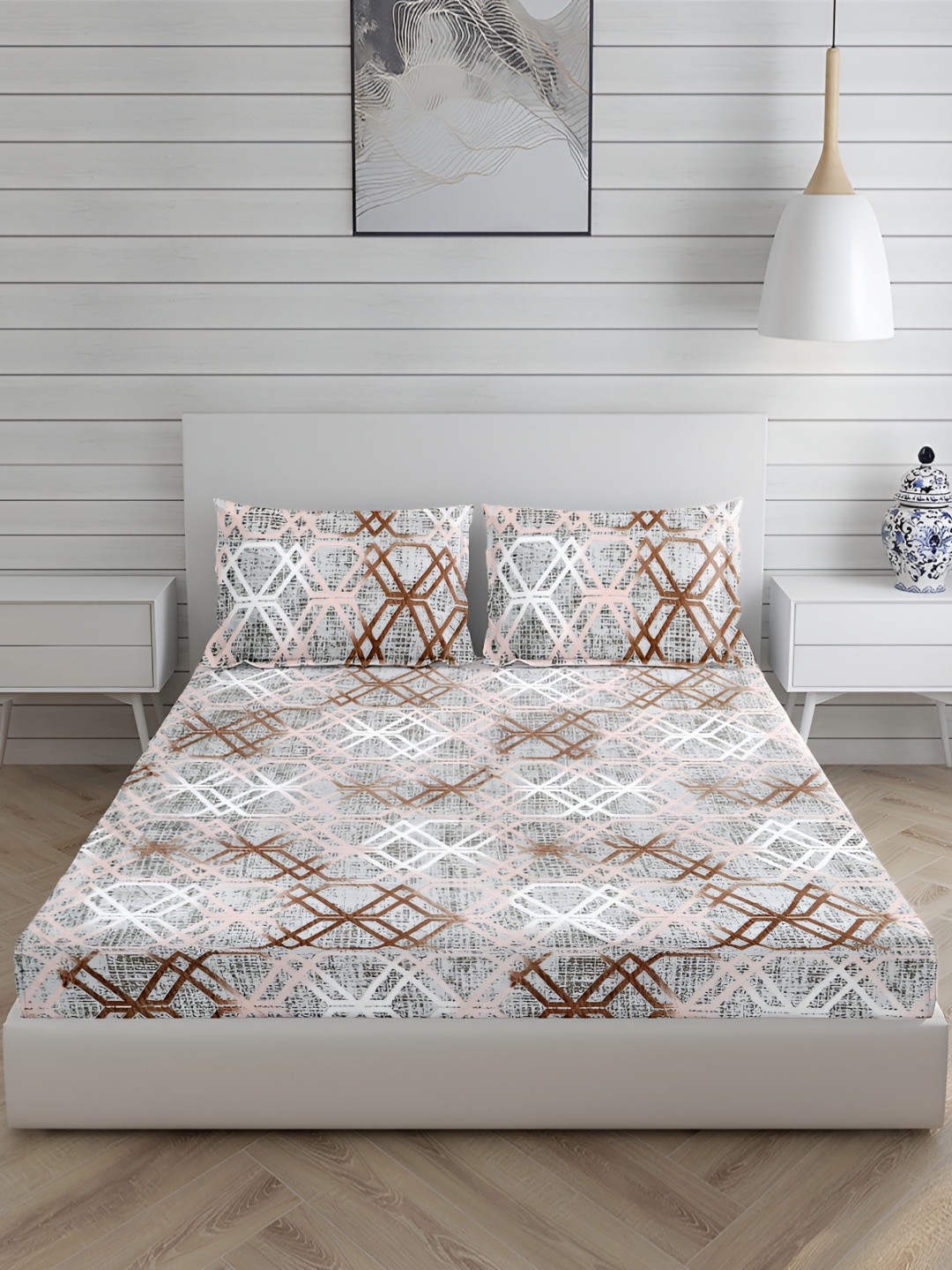 

HOMECRUST Brown Cotton 200 TC Queen Fitted Bedsheet with 2 Pillow Covers
