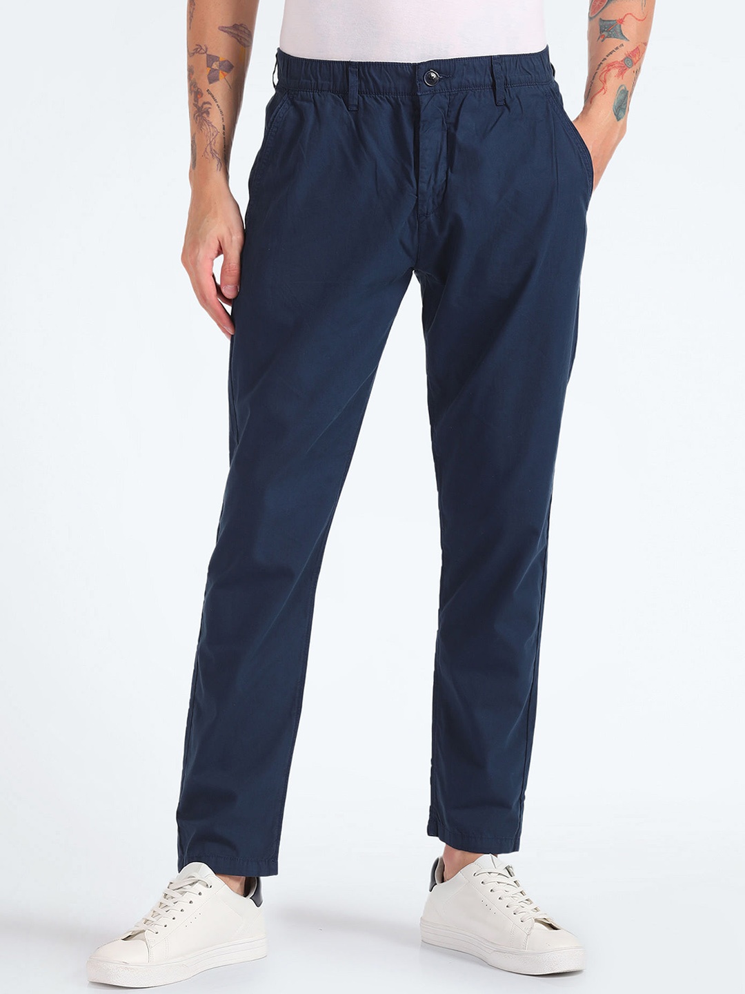 Flying Machine Men Mid-Rise Tapered Fit Pure Cotton Trousers, Blue