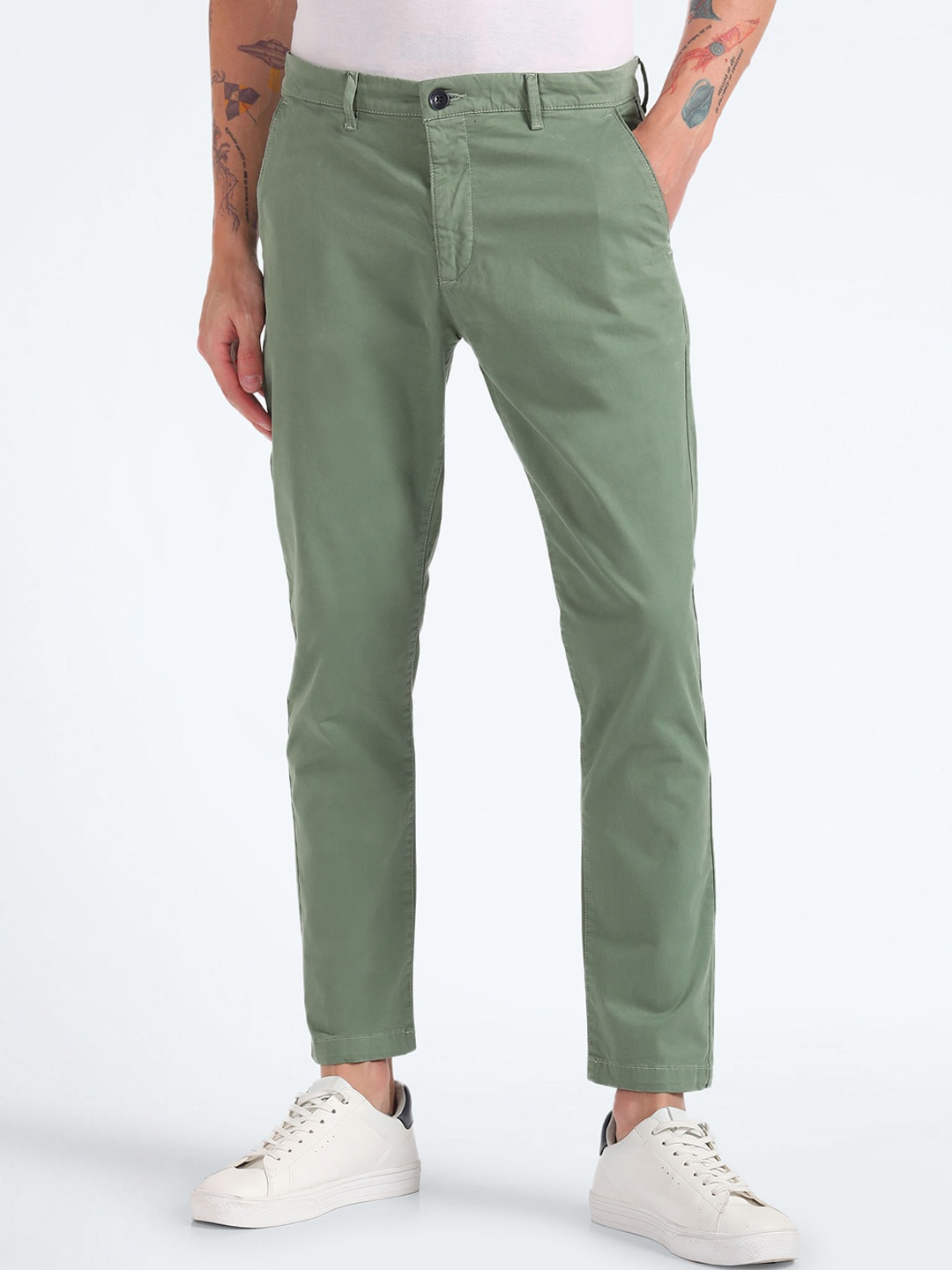 

Flying Machine Men Tapered Fit Mid-Rise Trouser, Green