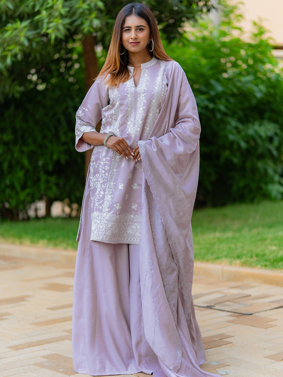 

Libas Art Floral Embroidered Regular Sequinned Kurti with Palazzos & Dupatta, Mauve