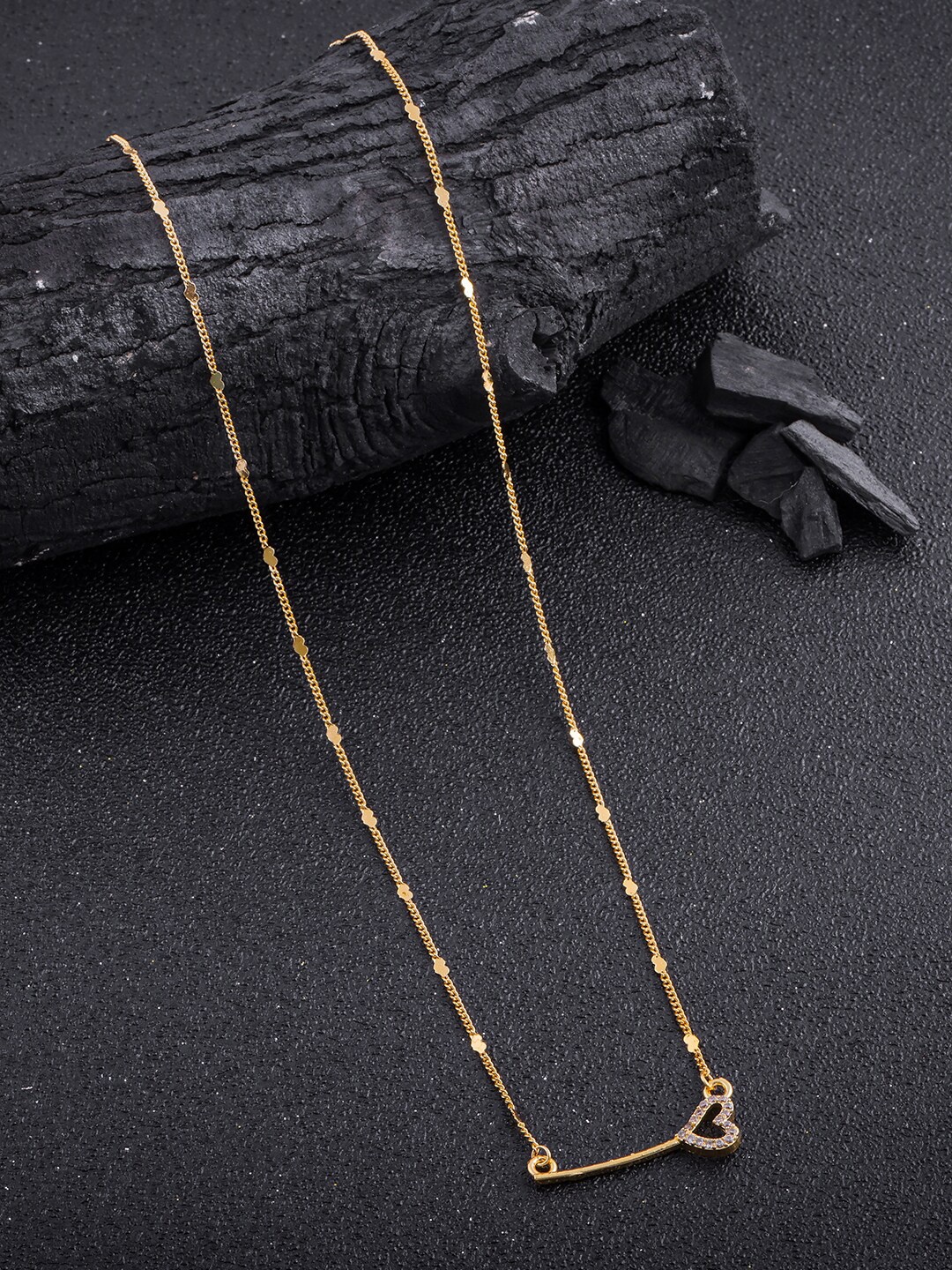 

DressBerry Gold-Plated Heart-Shaped Stone-Studded Pendant & Chain