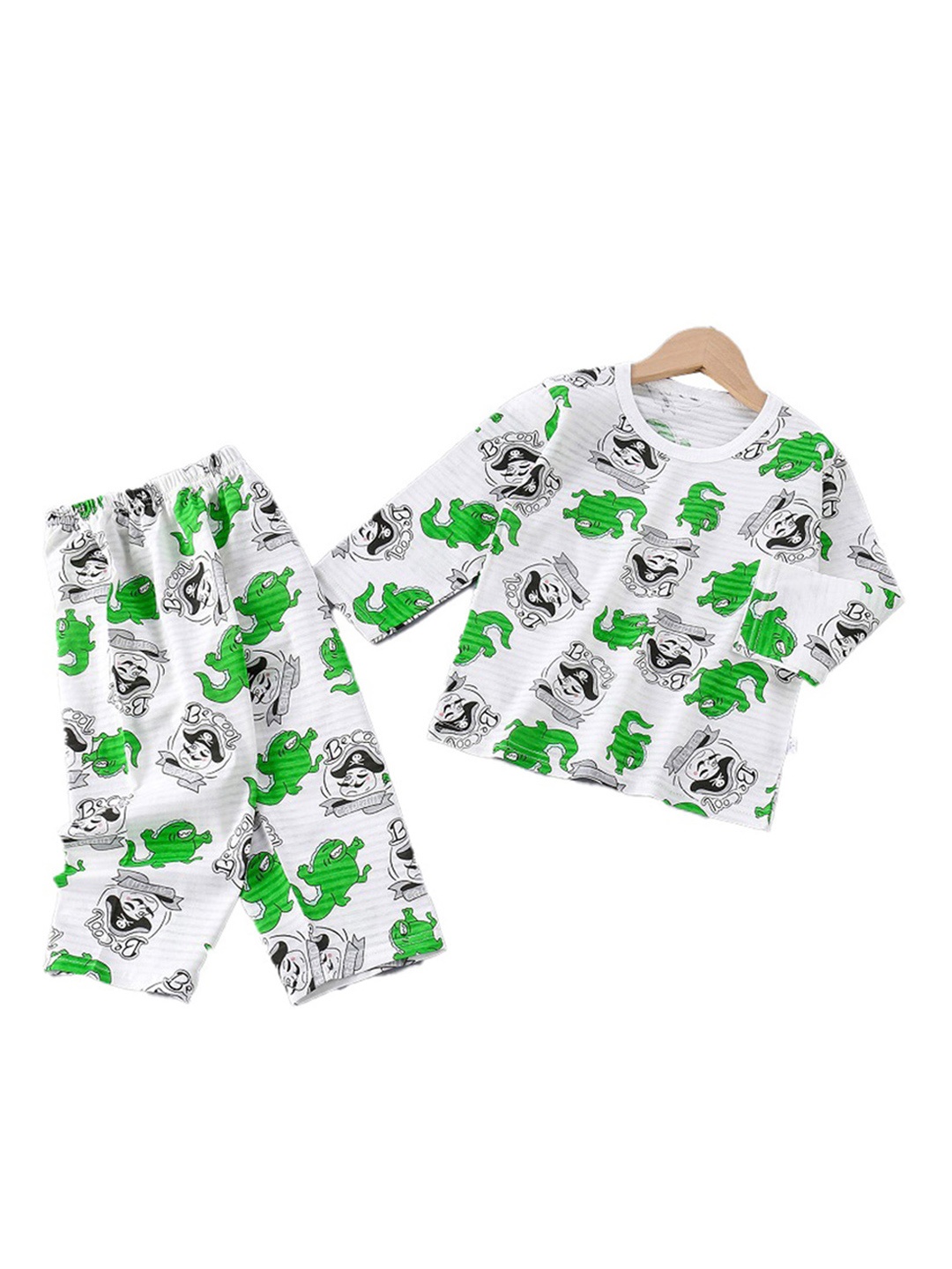 

StyleCast Boys White Green Comic Printed Pure Cotton Night Suit