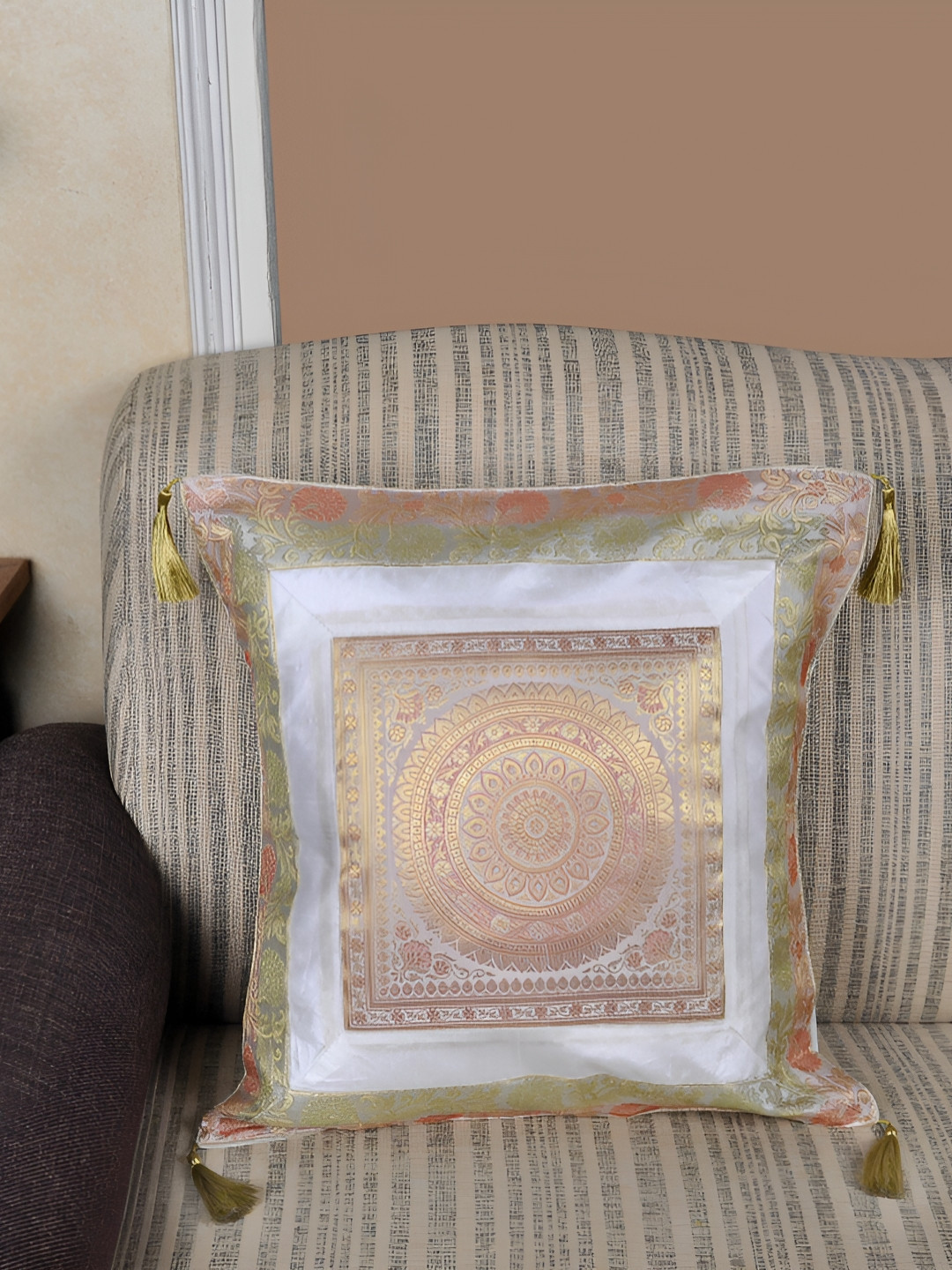 

Lal Haveli White Ethnic Motifs Silk Square Cushion Cover
