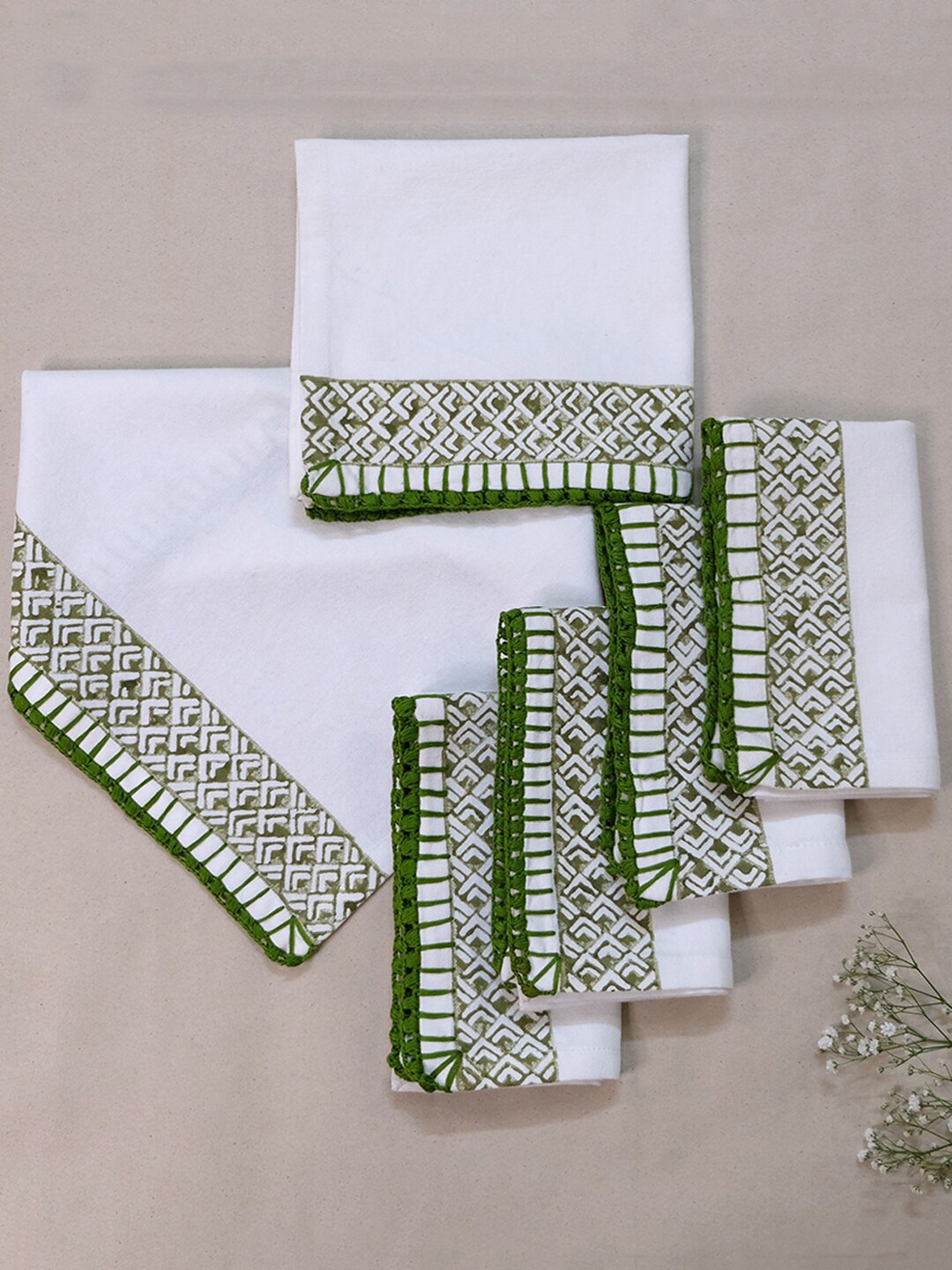 DESIGN GAATHA Off White & Olive Green 6 Pieces Printed Cotton Table Napkins