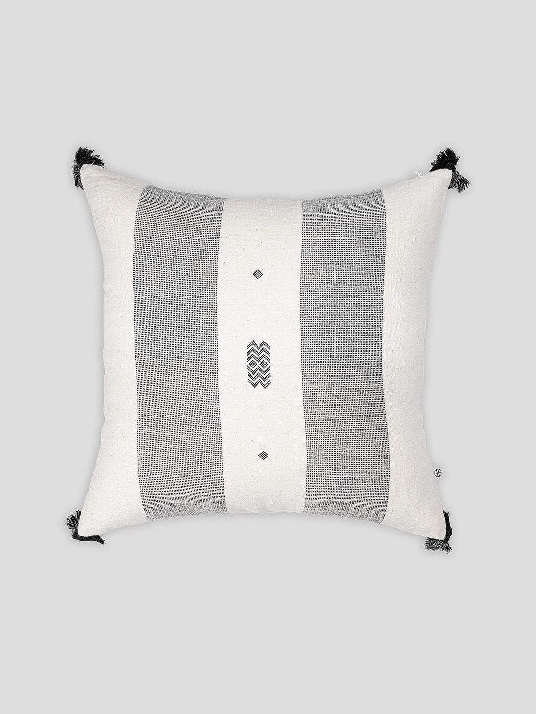

HOUMN White Striped Square Cushion Covers