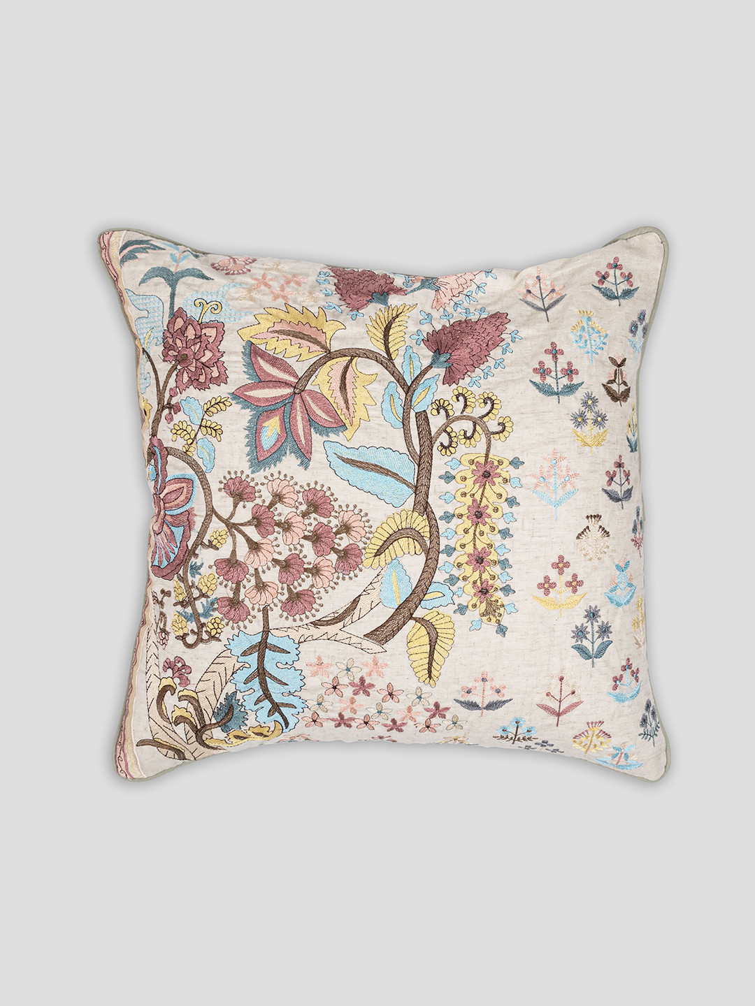 

HOUMN White & Blue Floral Cotton Square Cushion Cover