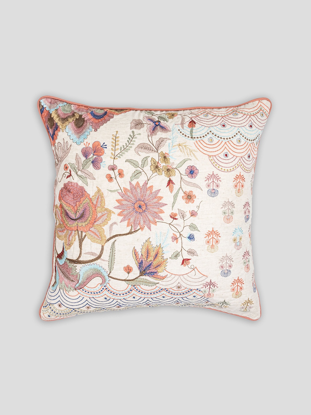 

HOUMN White Floral Square Cushion Covers
