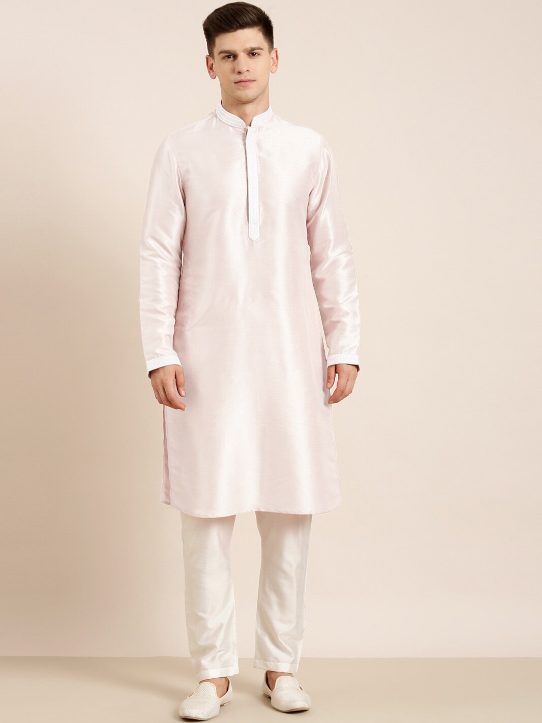 

TheEthnic.Co Mandarin Collar Kurta Set, Pink