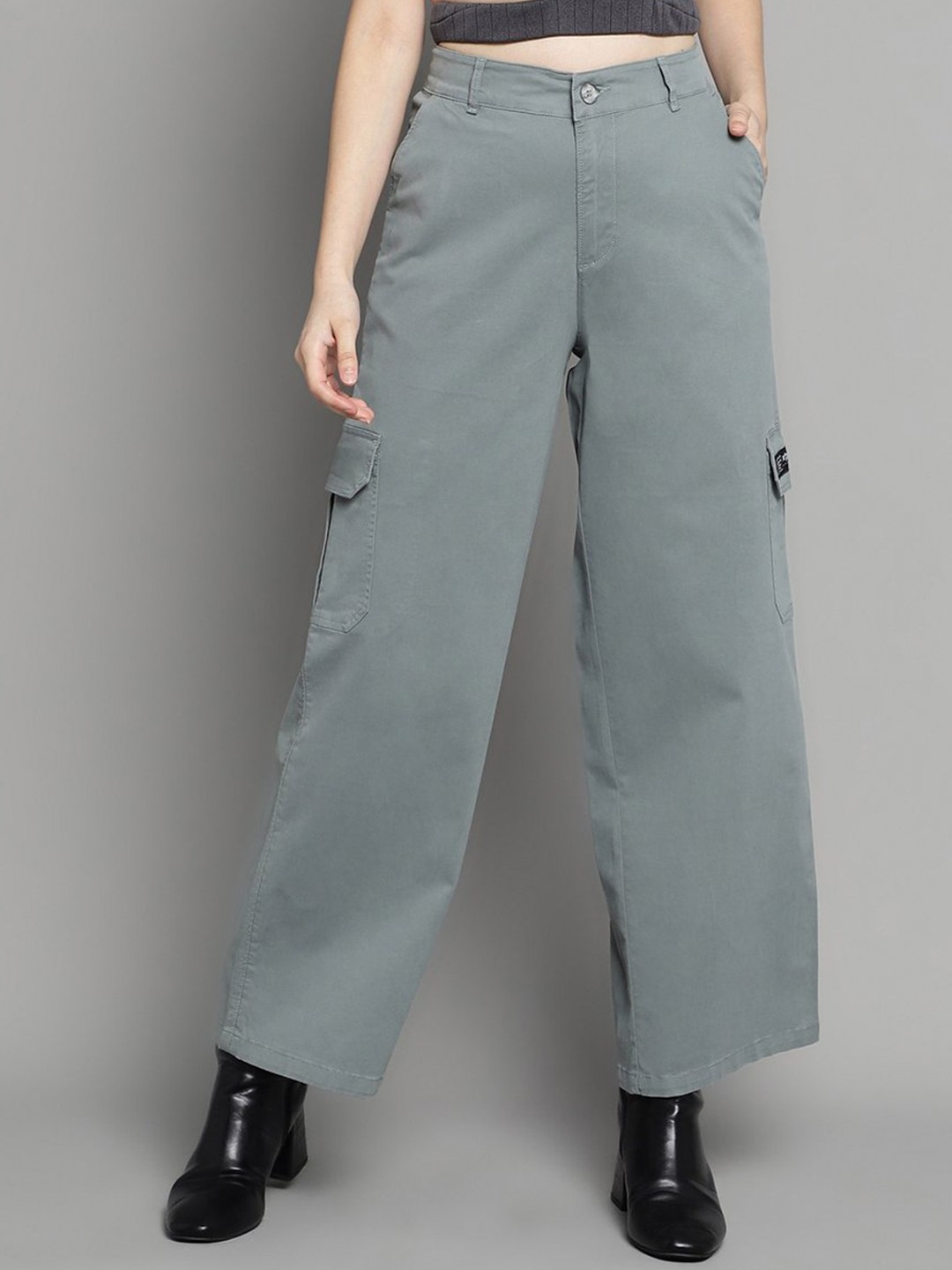 

Xpose Women Comfort Straight Fit High-Rise Easy Wash Pure Cotton Cargos, Grey