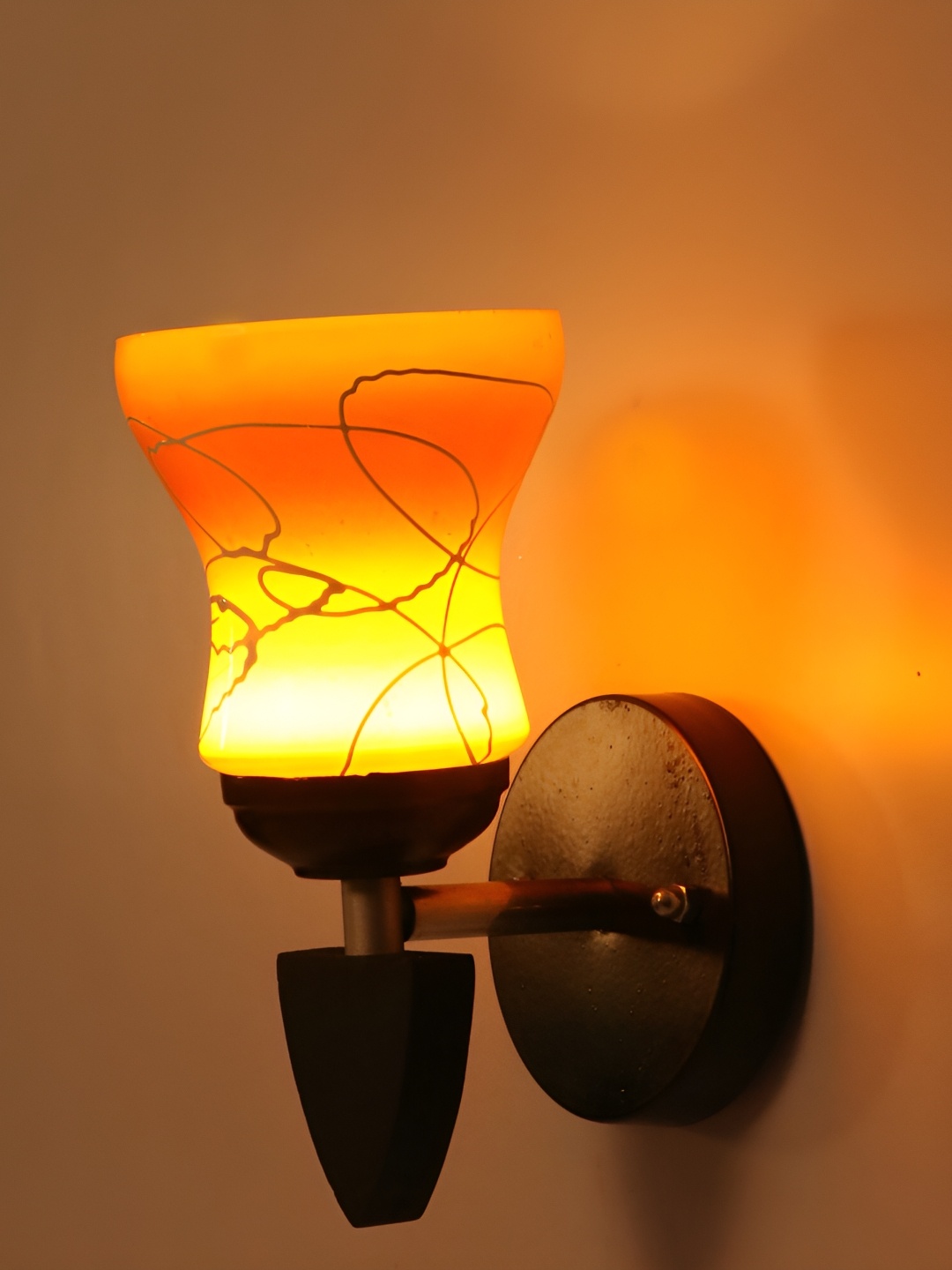 

Afast Red Glass Wall Lamp