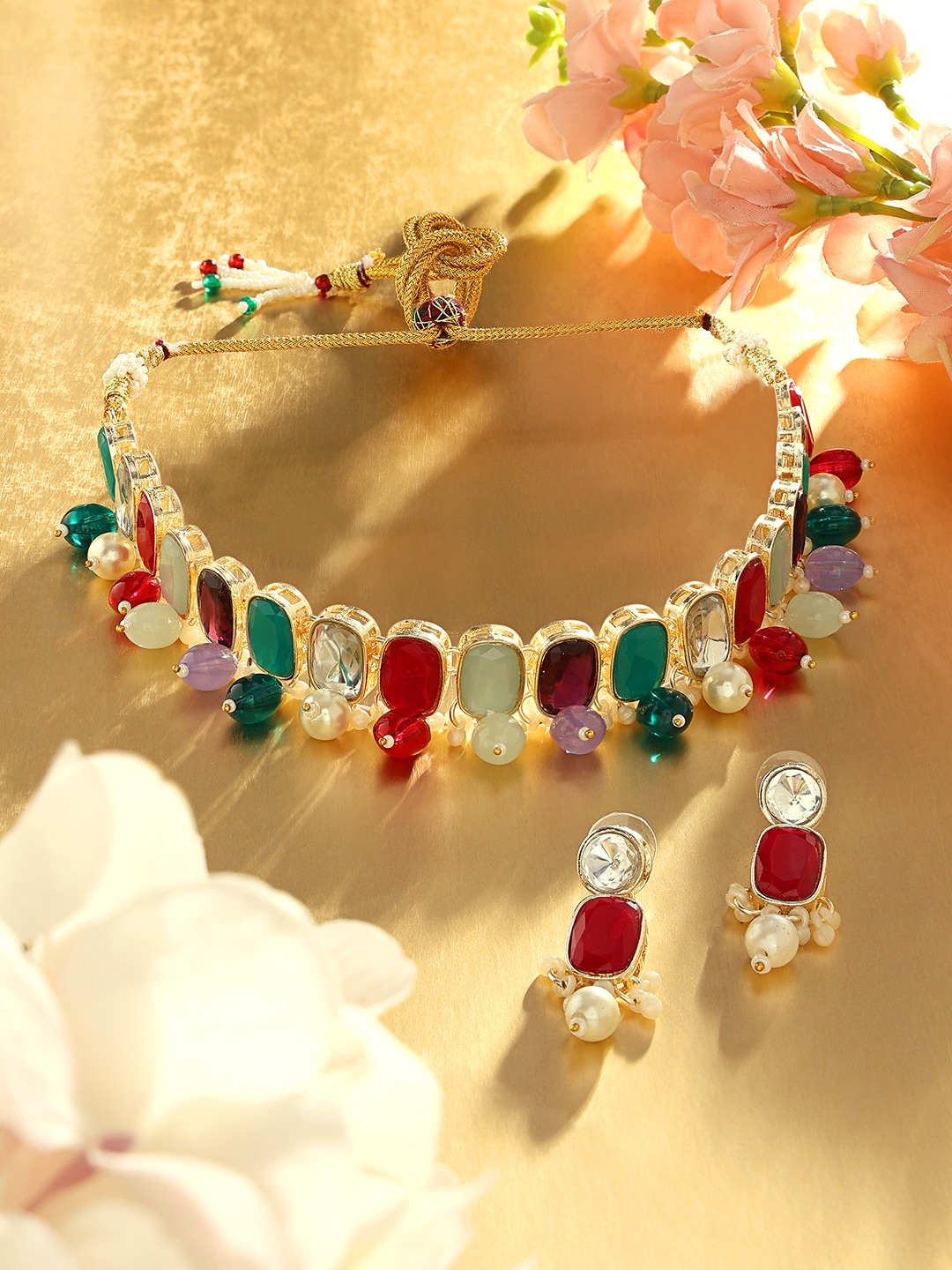 

Zaveri Pearls Gold-Plated Stones Studded & Pearls Beaded Choker Necklace With Earrings