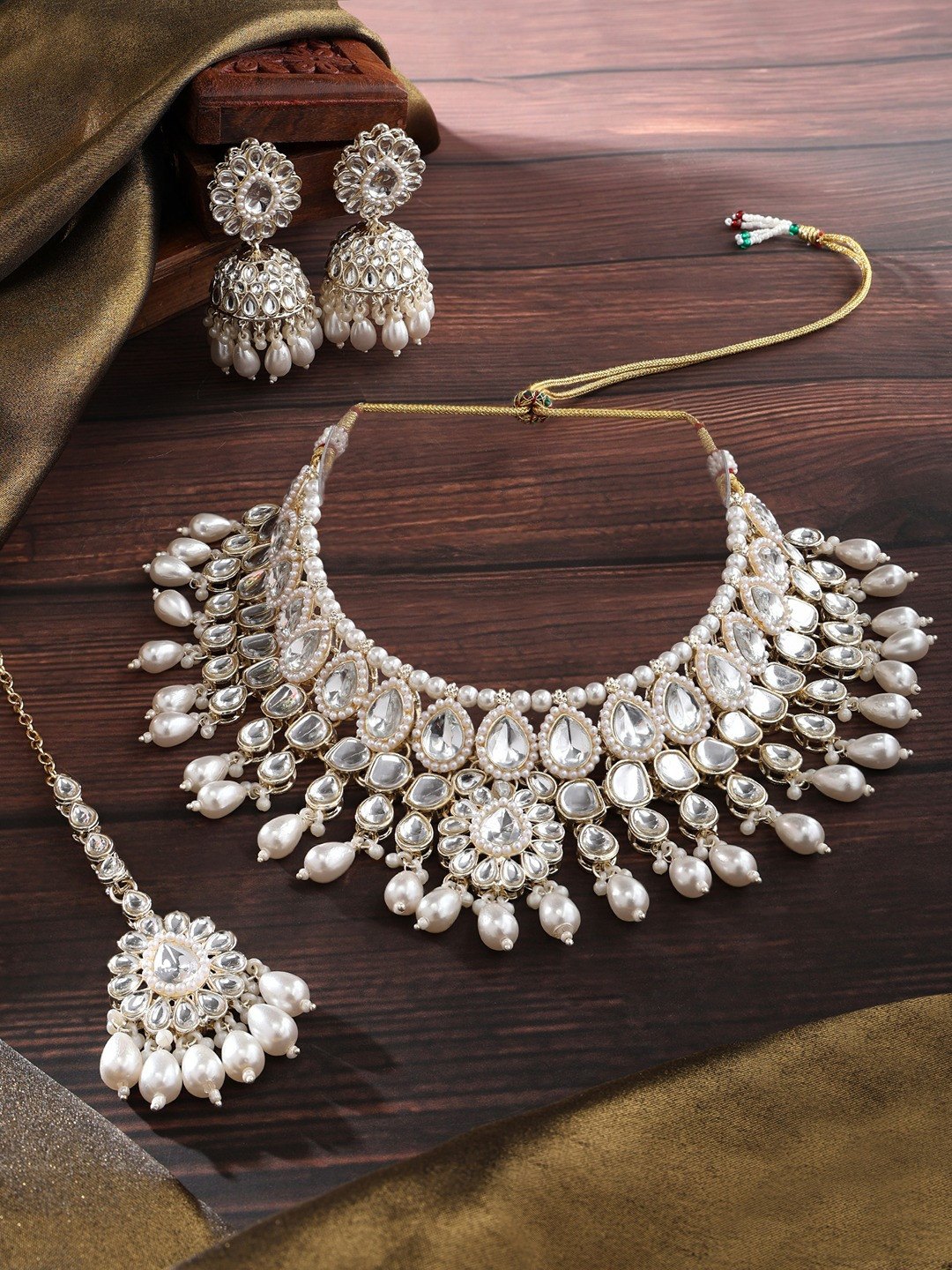 

Zaveri Pearls Gold-Plated Kundan Studded Beaded Necklace With Earrings & Maang Tika