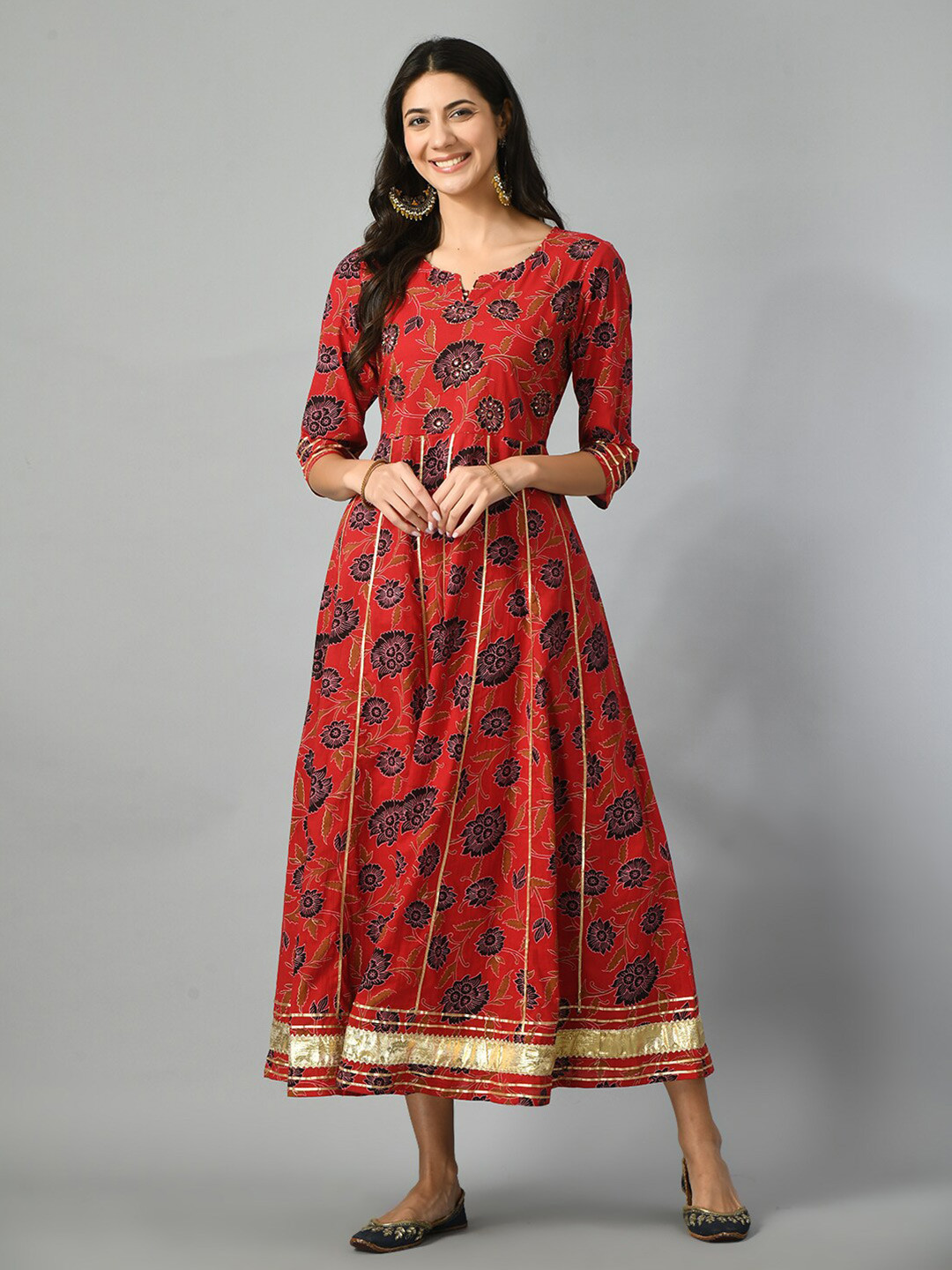 

DOISA Women Floral Printed Gotta Patti Anarkali Kurta, Red